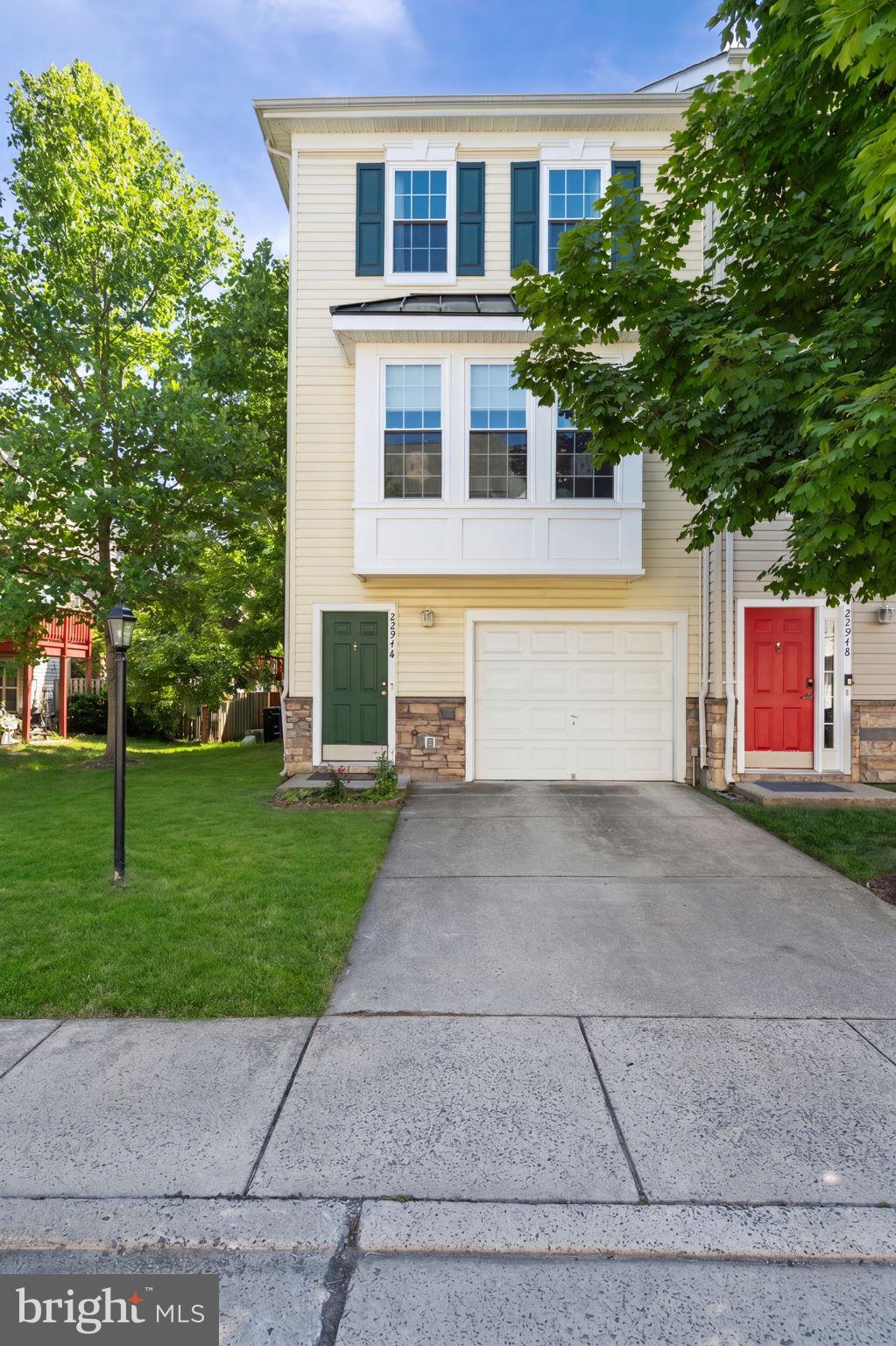 PARKSIDE AT DULLES - Residential