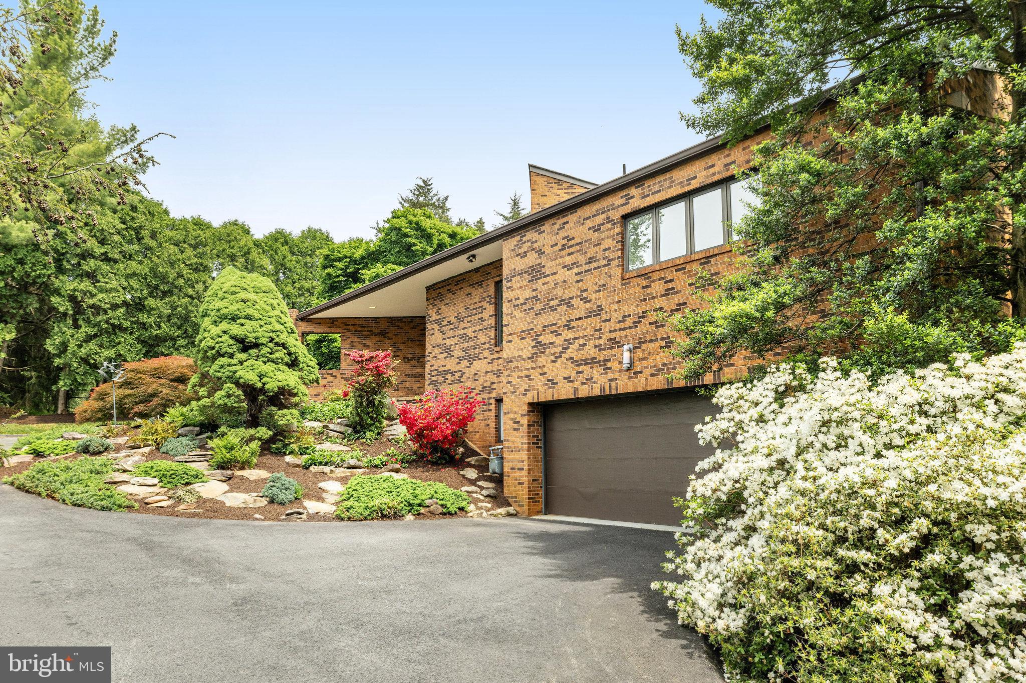 WINDY HILL - Residential