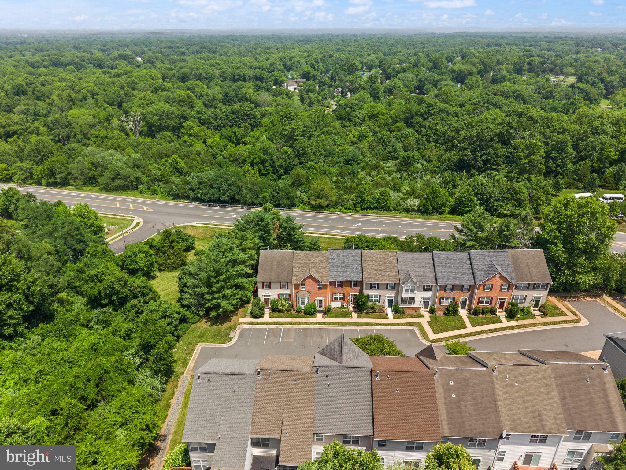 UNIVERSITY CENTER - Residential