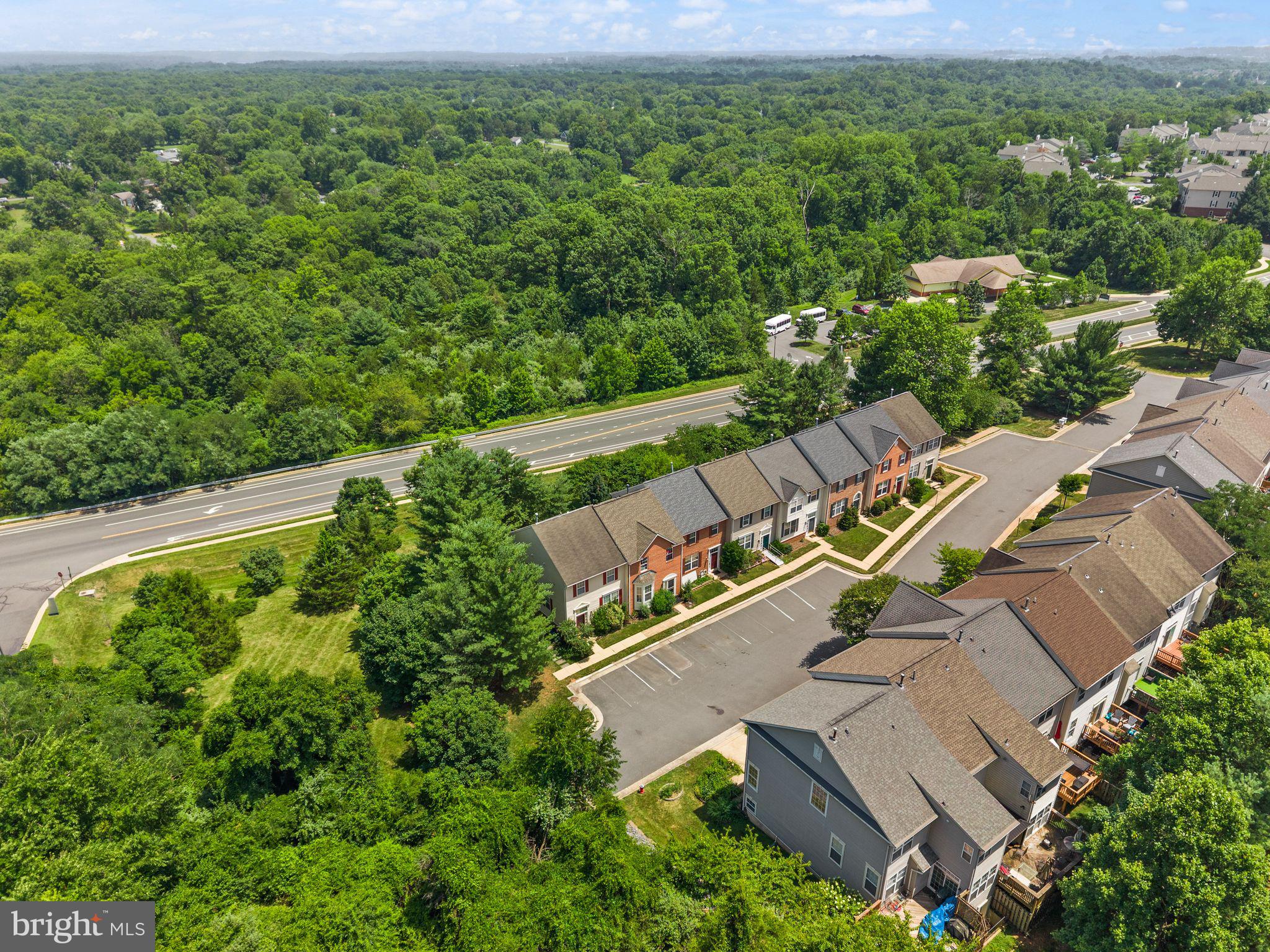 UNIVERSITY CENTER - Residential