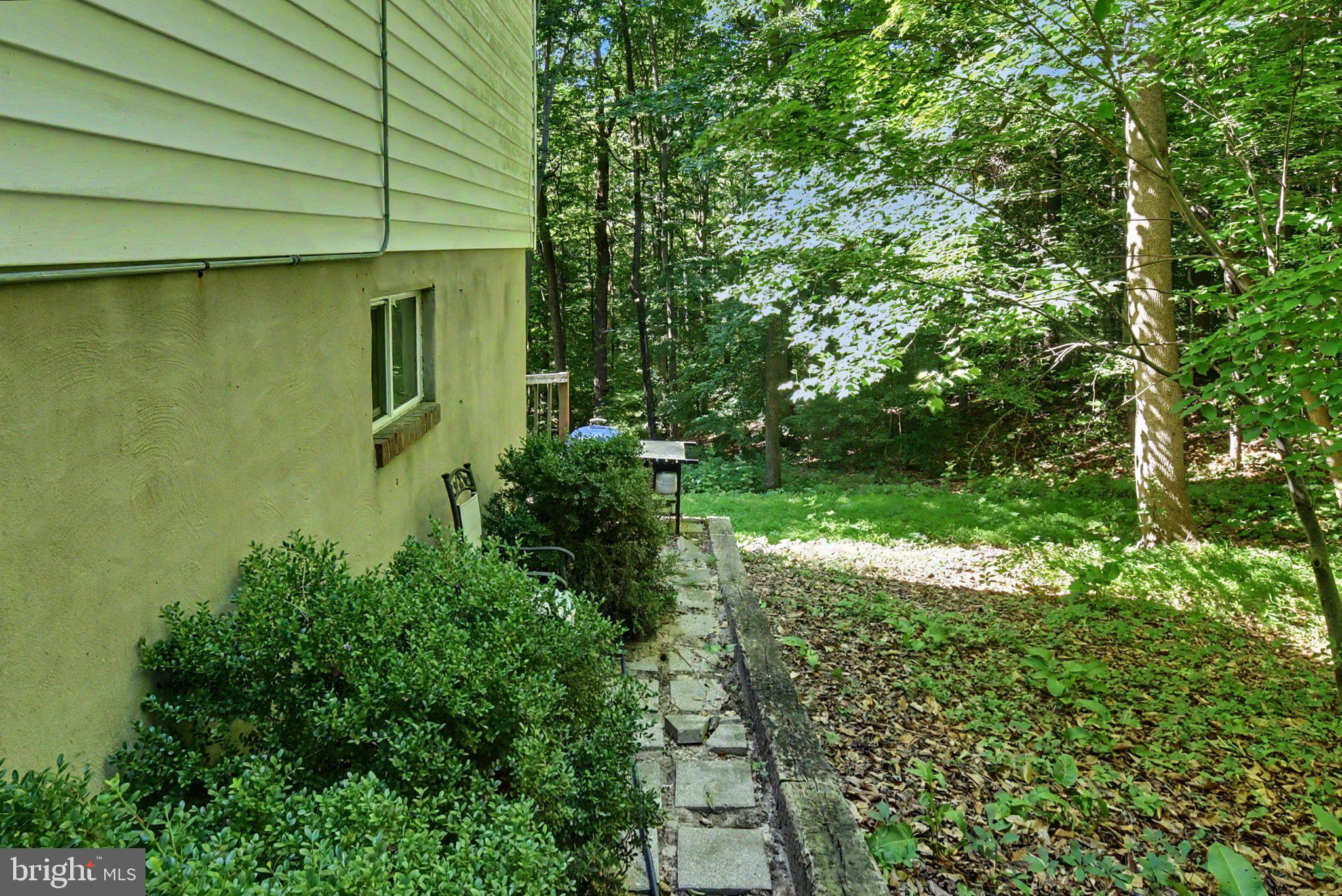 DORY COURT - Residential