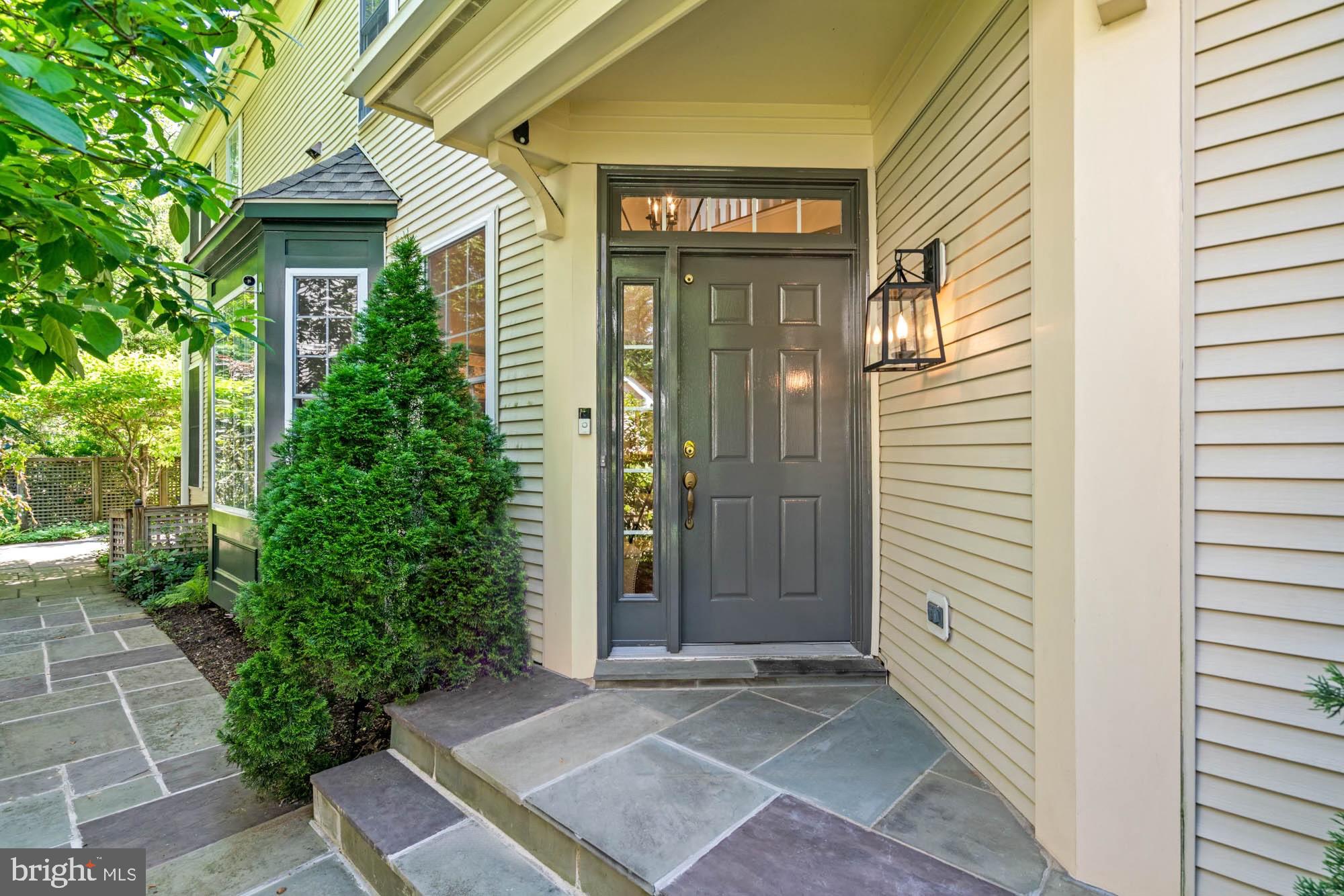 BEVERLY MANOR - Residential