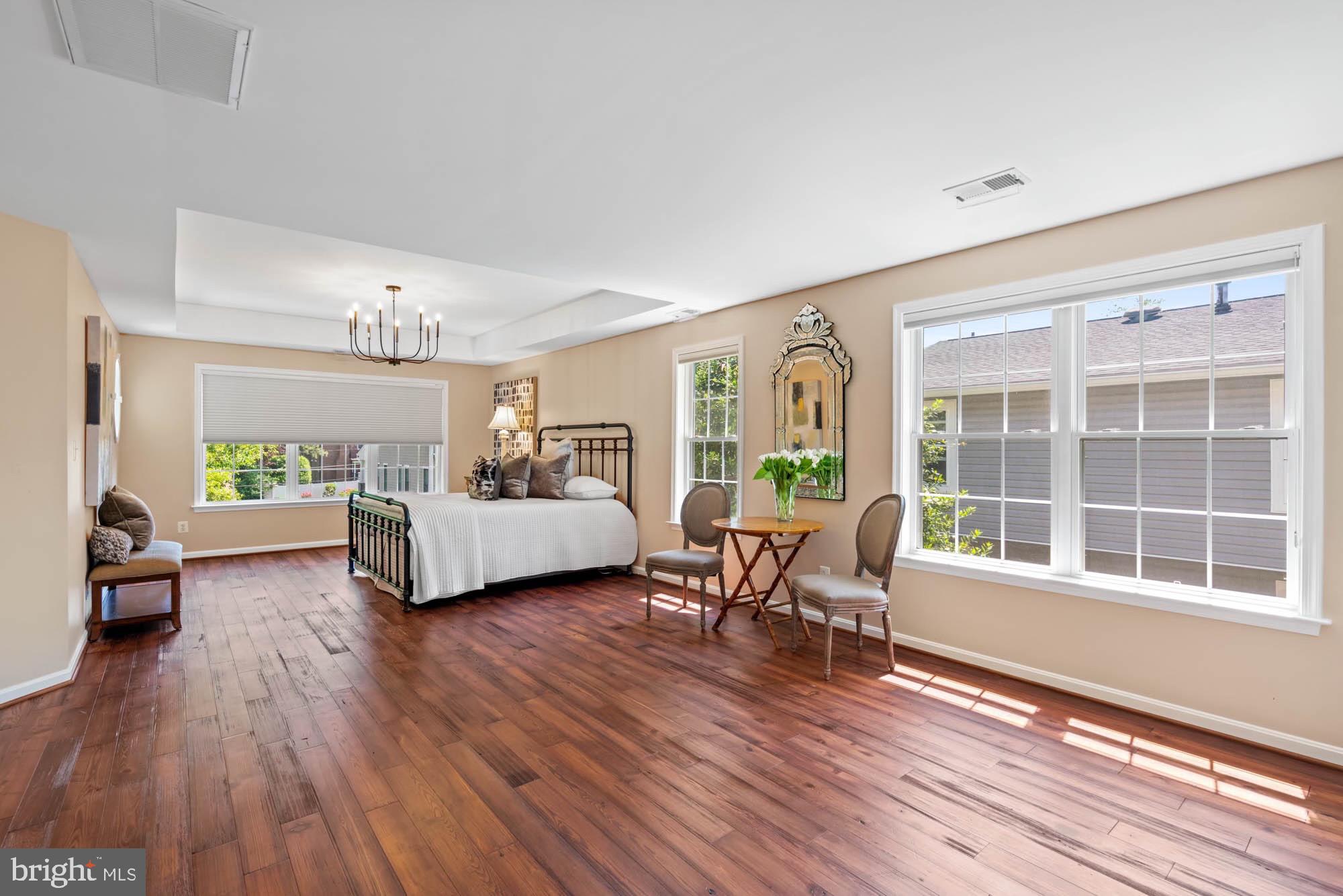 BEVERLY MANOR - Residential