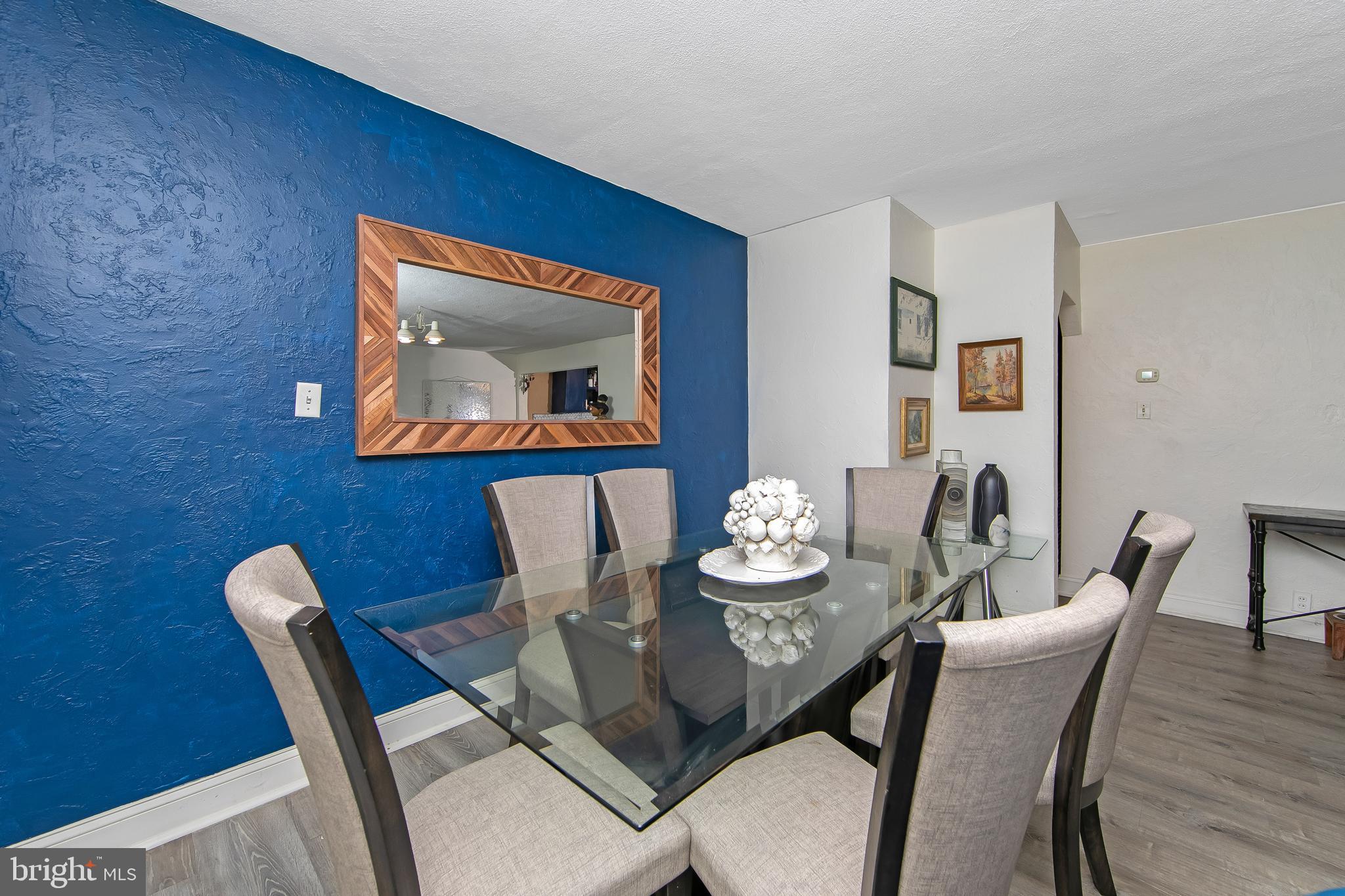 RIDLEY FARMS - Residential