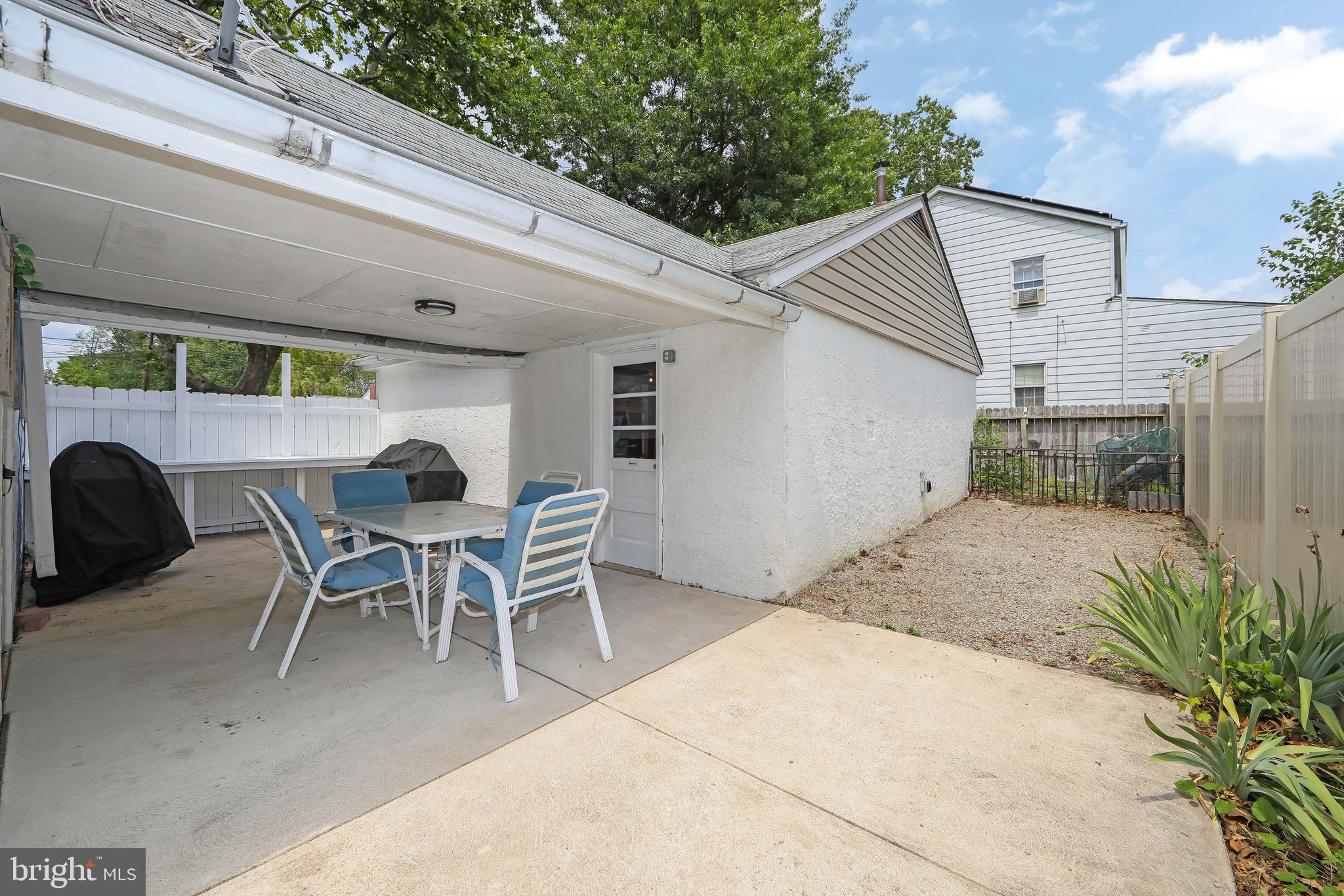 RIDLEY FARMS - Residential