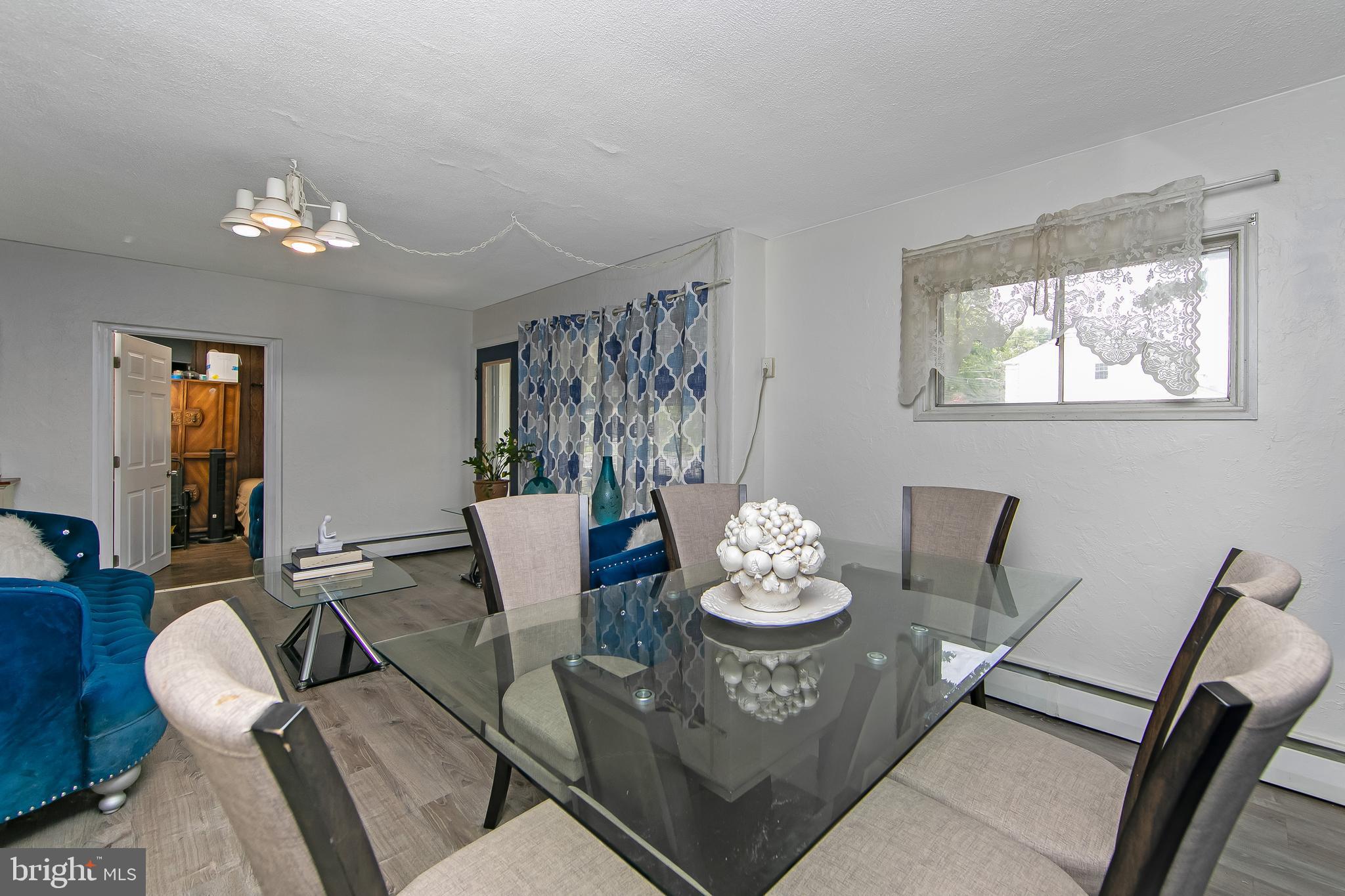 RIDLEY FARMS - Residential