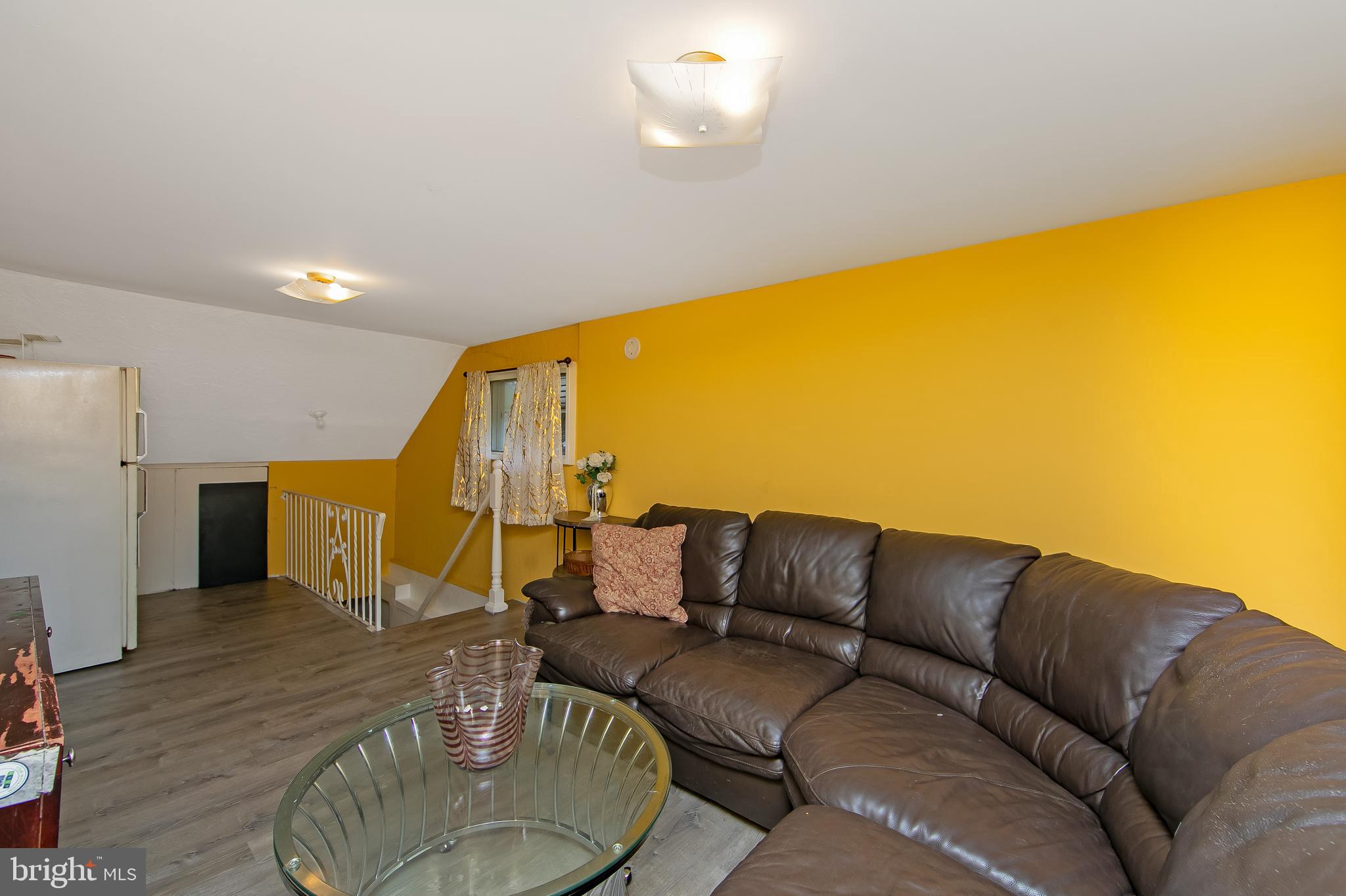 RIDLEY FARMS - Residential