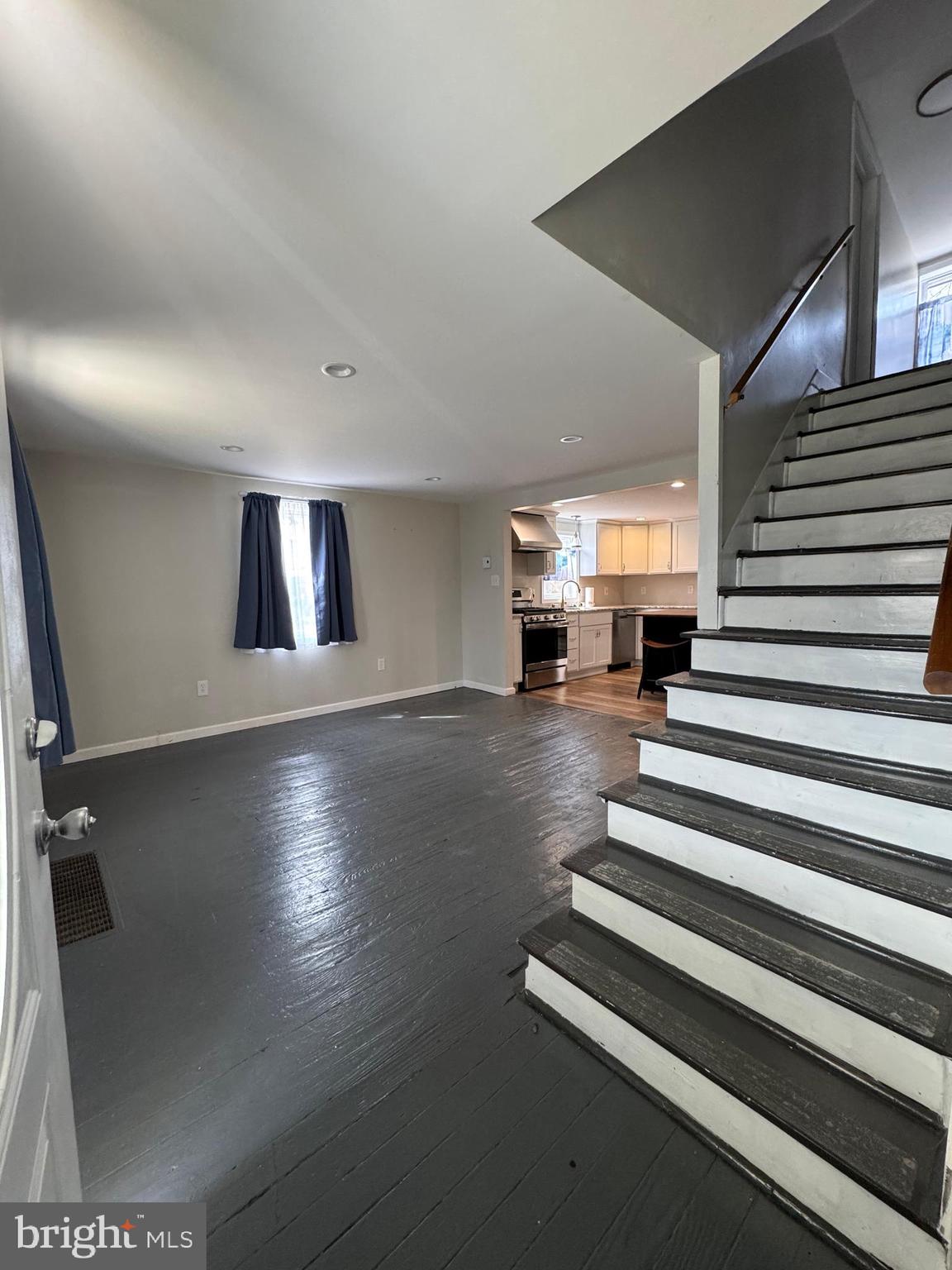 MONTGOMERY TWP - Residential