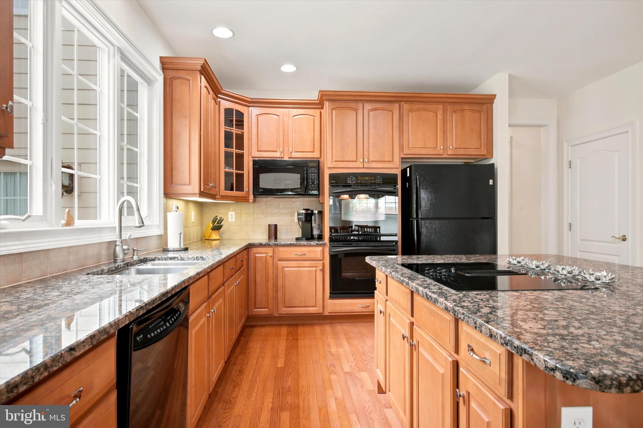 TALL TREES AT THOR - Residential