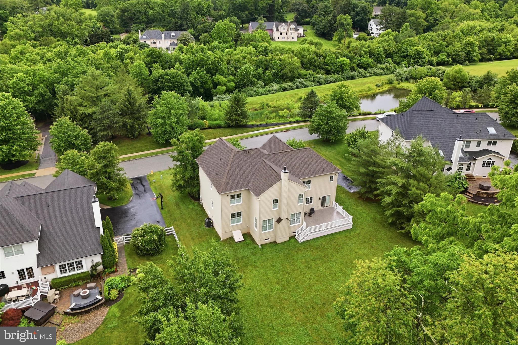 TALL TREES AT THOR - Residential