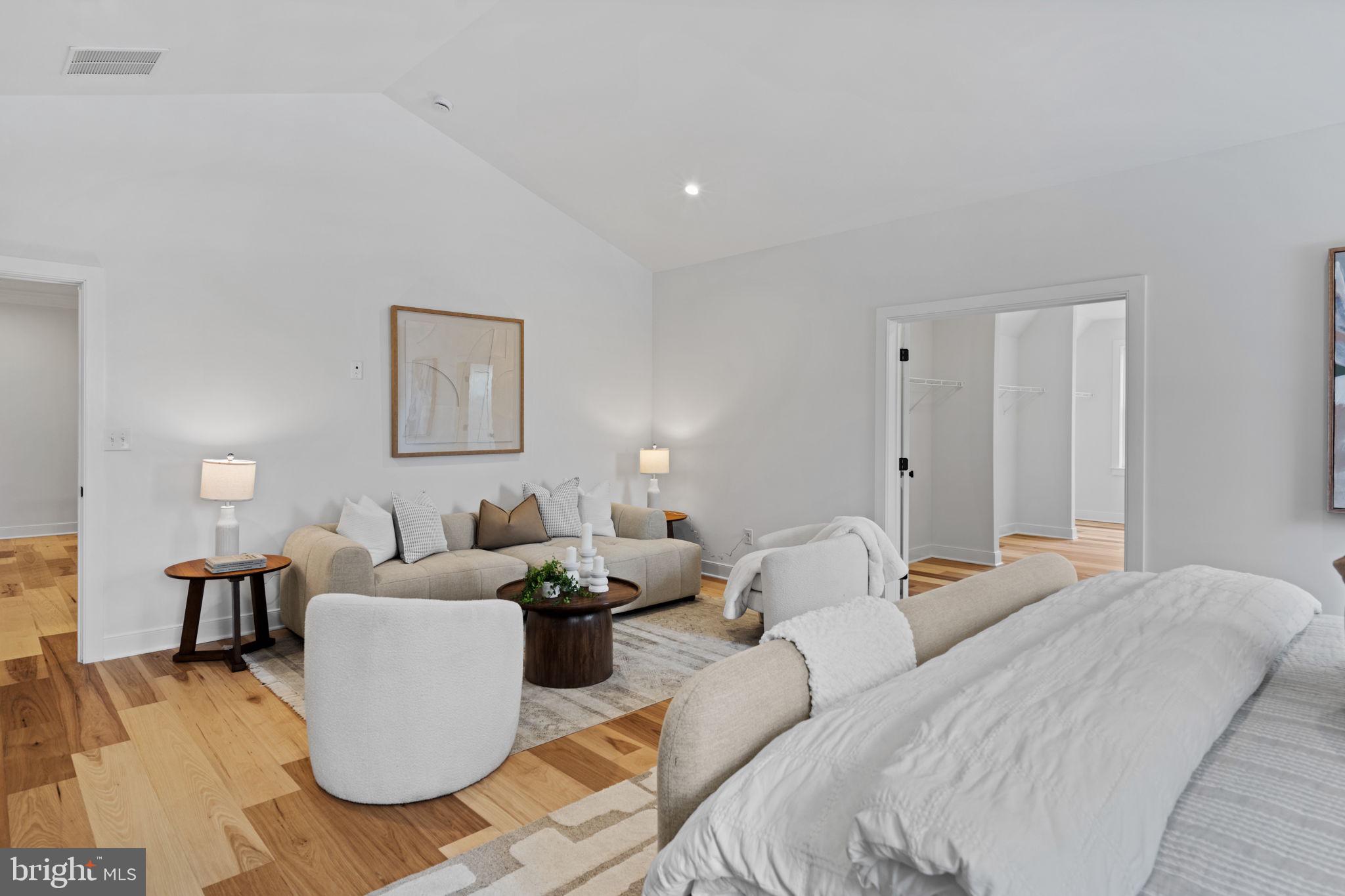 ESTATES AT STONECLIFF - Residential