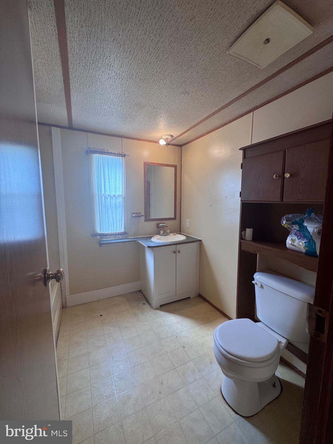 LISA LAKE MBH PARK - Residential