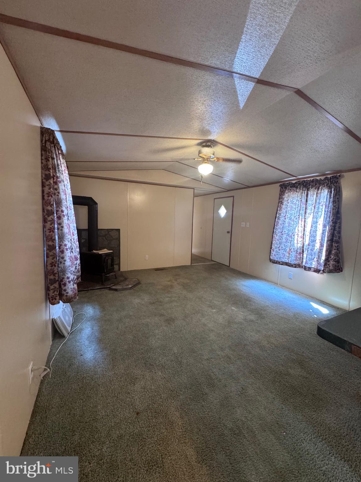 LISA LAKE MBH PARK - Residential