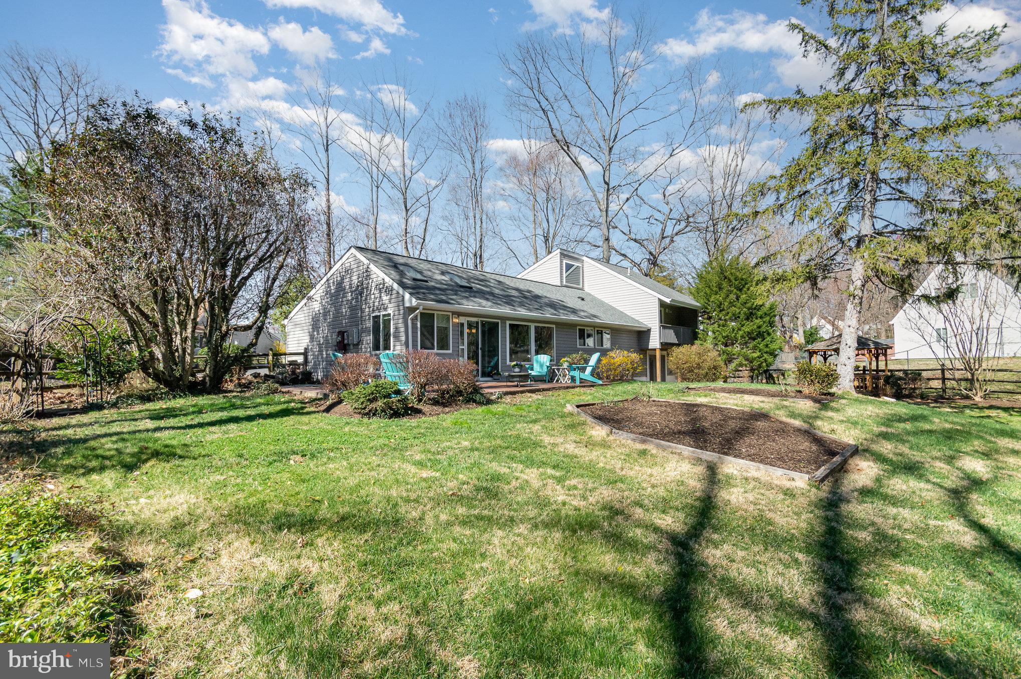 LAKEWOOD HILLS - Residential