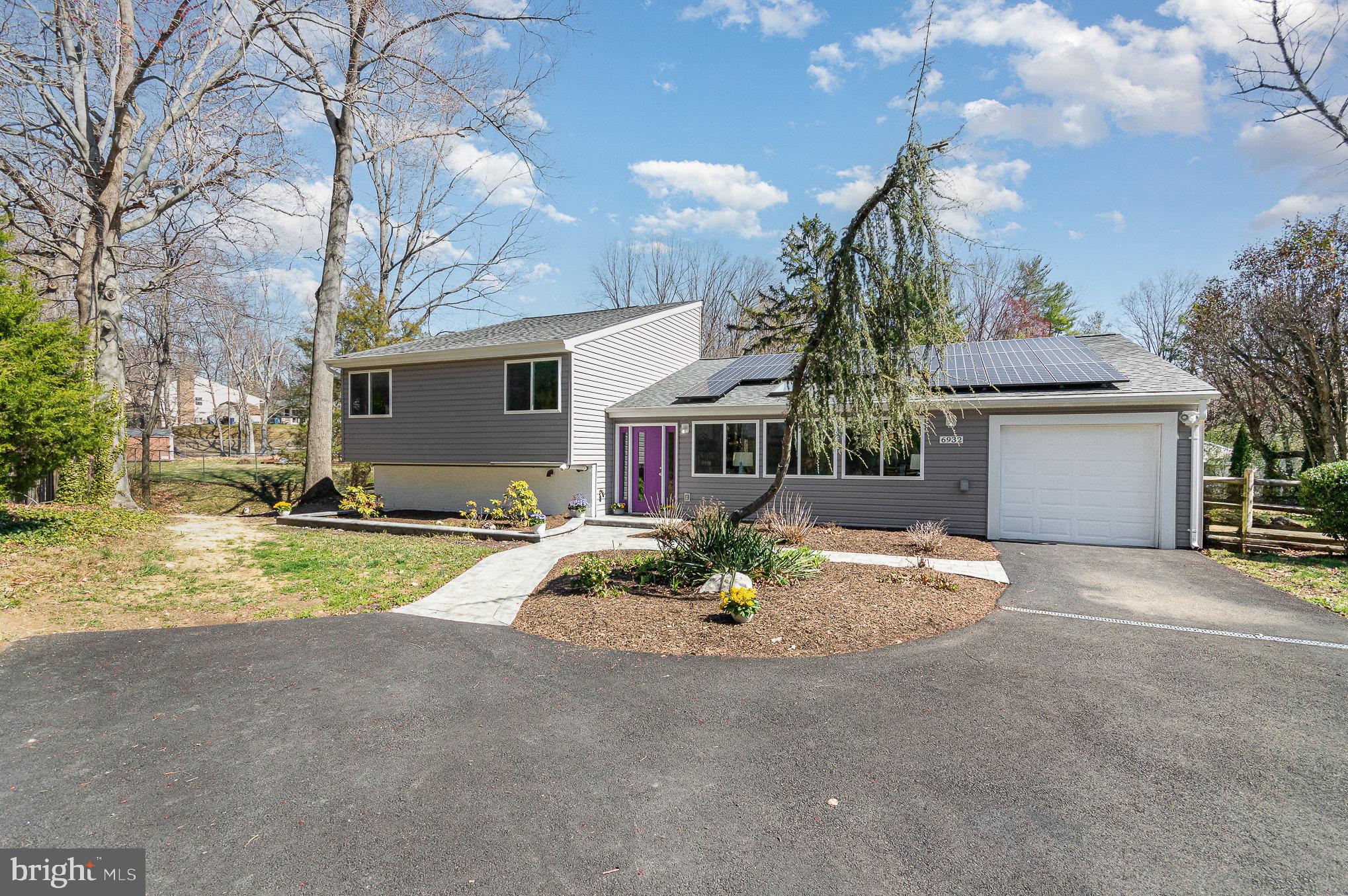 LAKEWOOD HILLS - Residential