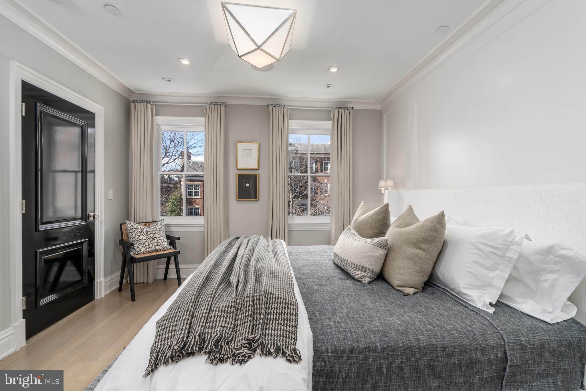 GEORGETOWN - Residential