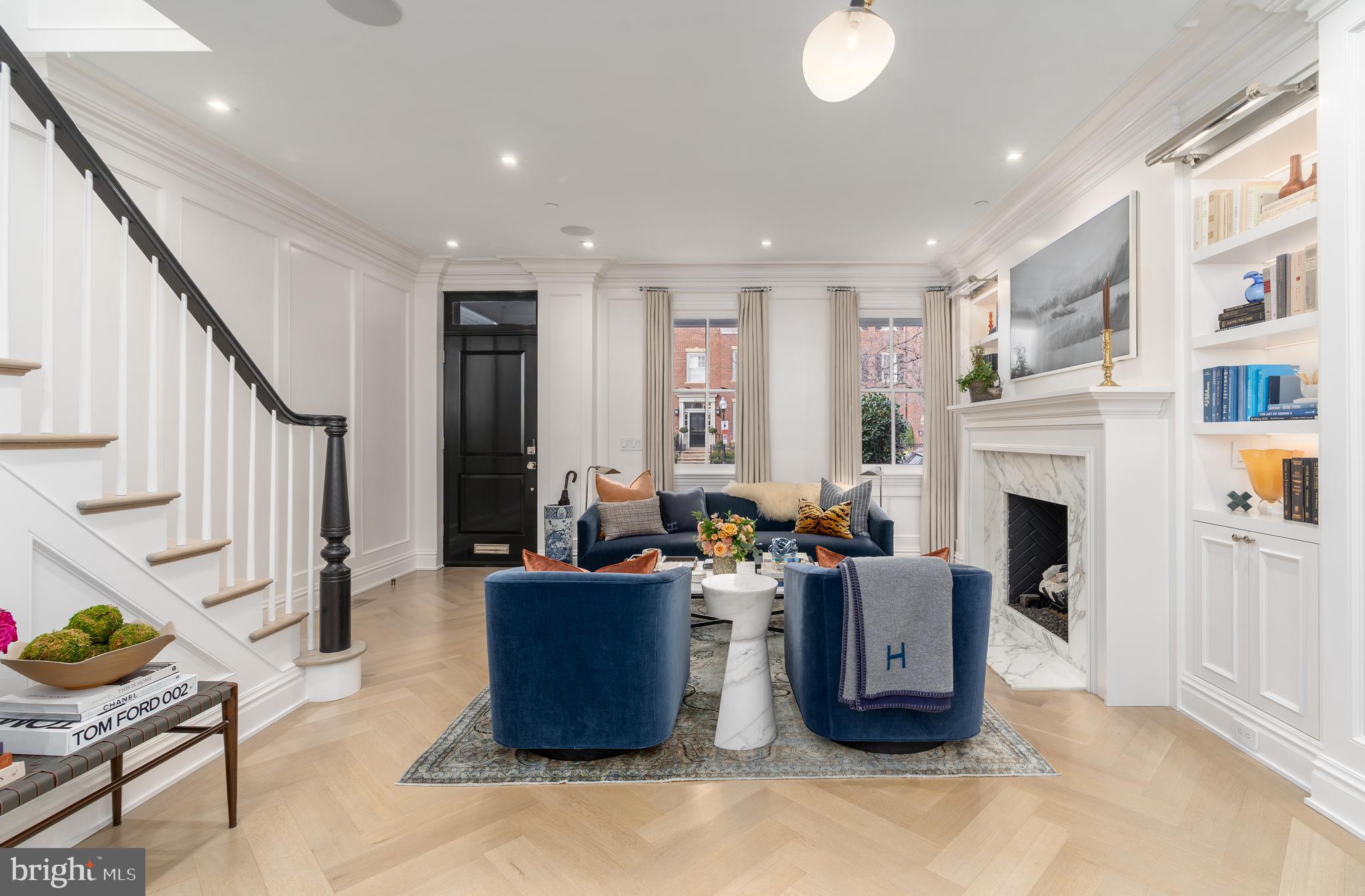 GEORGETOWN - Residential