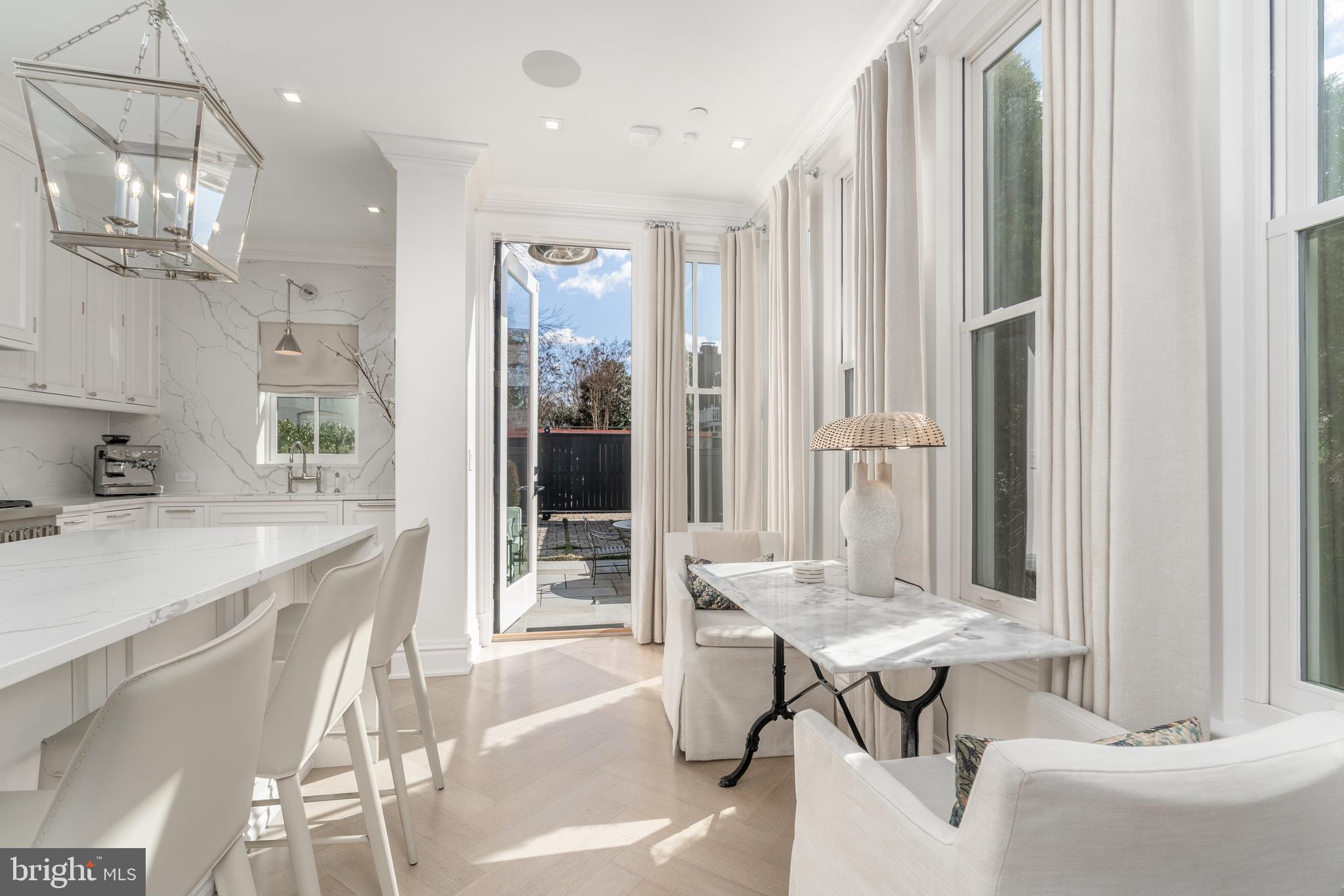 GEORGETOWN - Residential