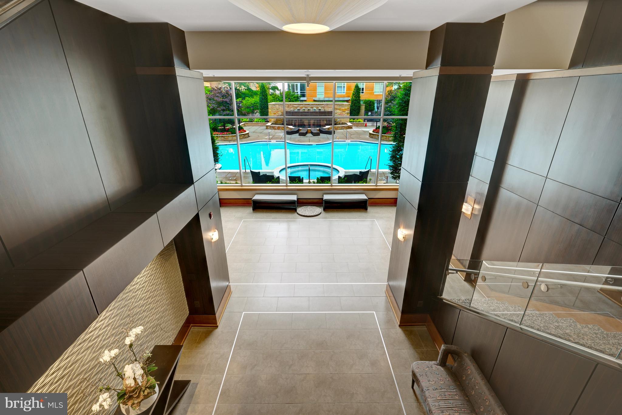 RESTON TOWN CENTER - Residential
