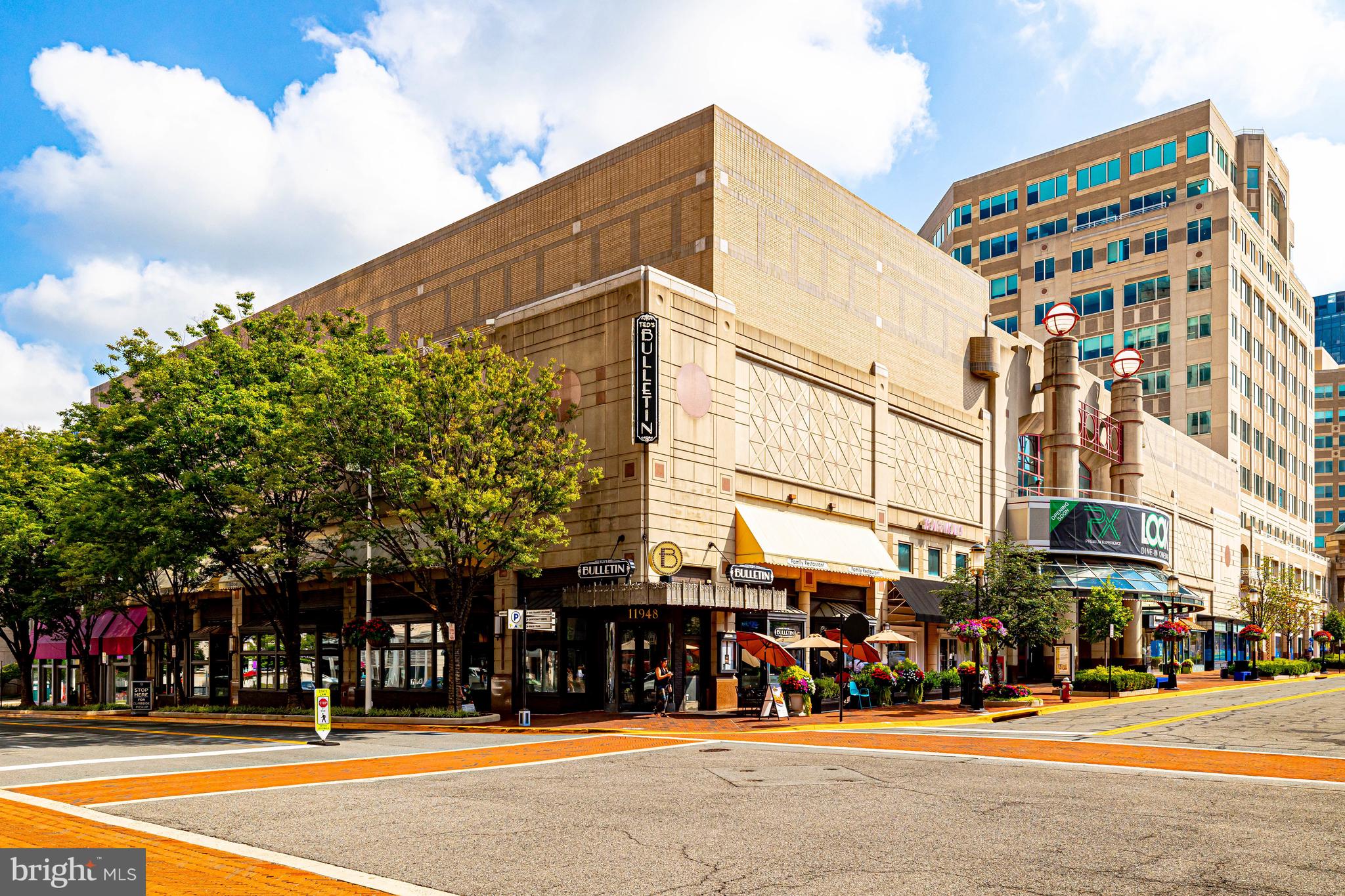 RESTON TOWN CENTER - Residential