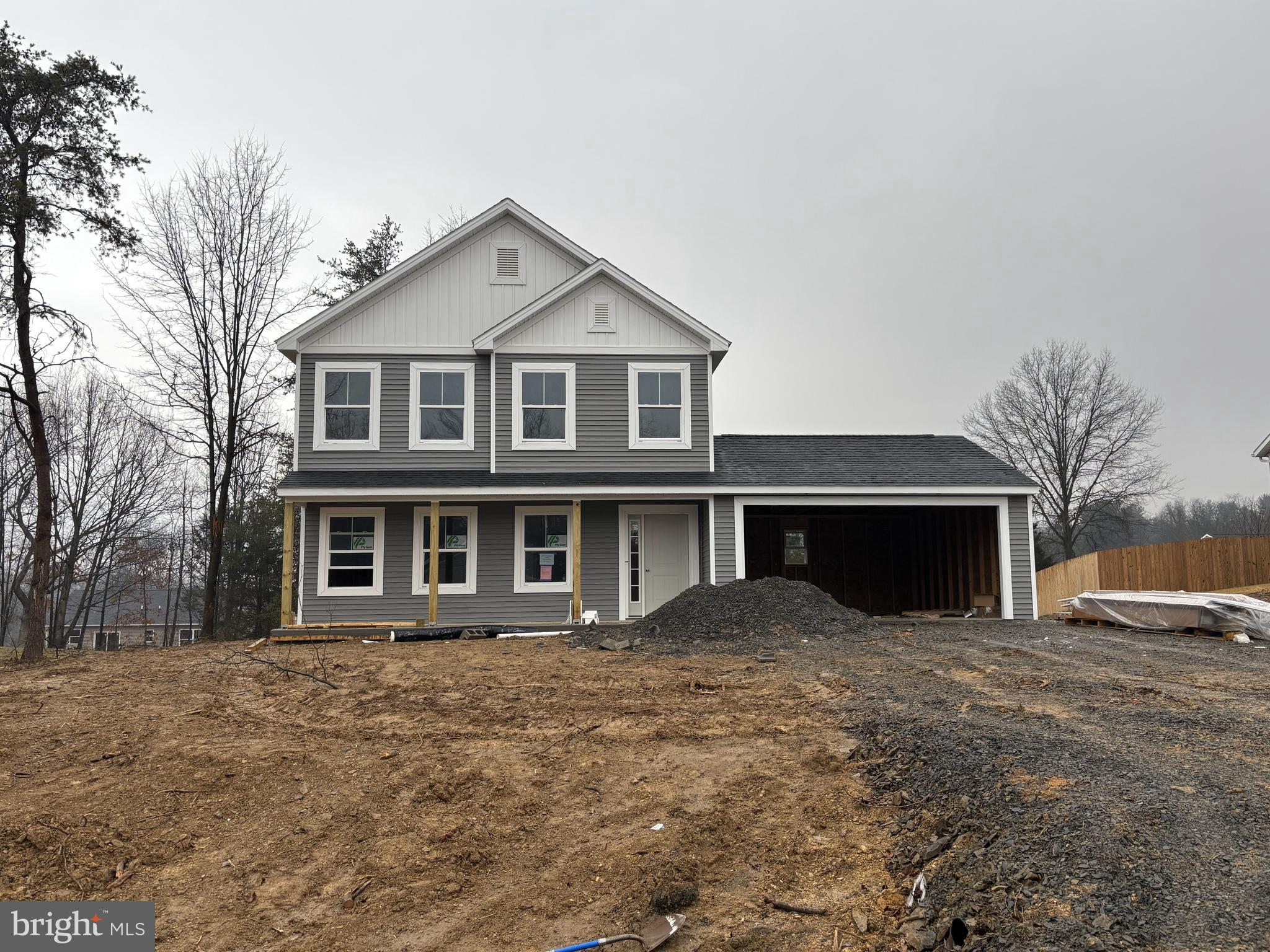 RANDOM OAKS PHASE II - Residential