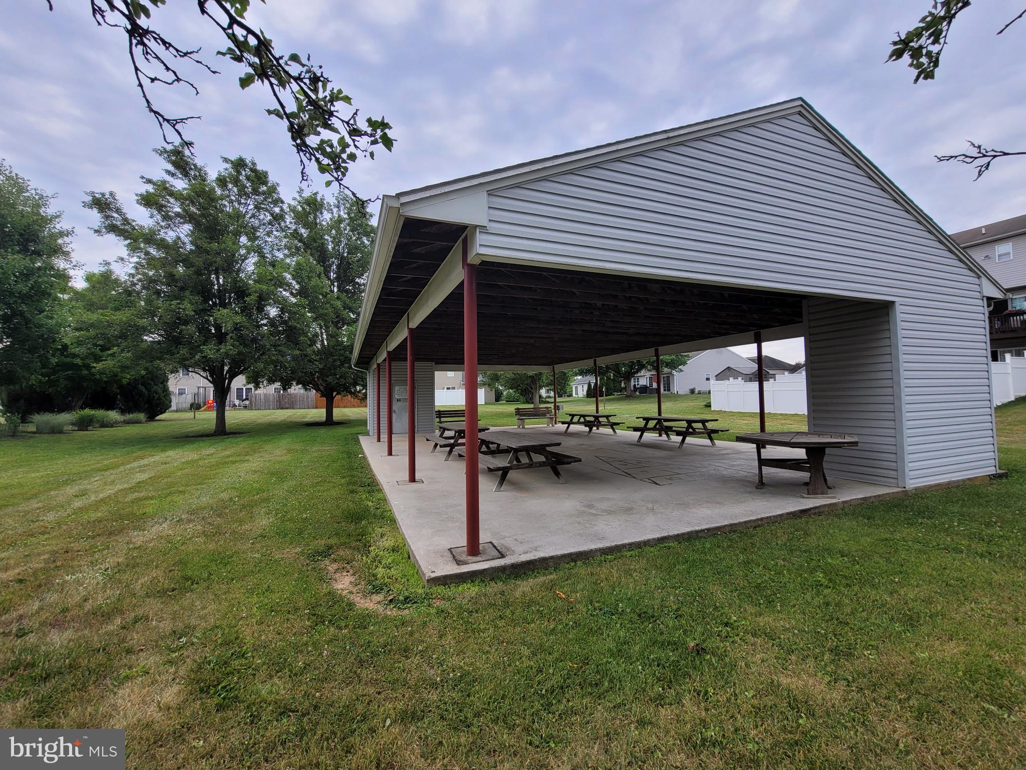 SOUTHFIELD CROSSING - Residential