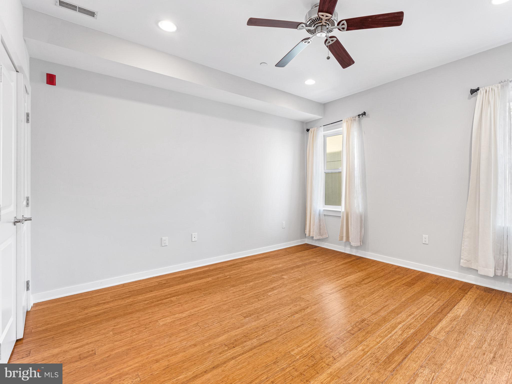 FRANCISVILLE - Residential Lease