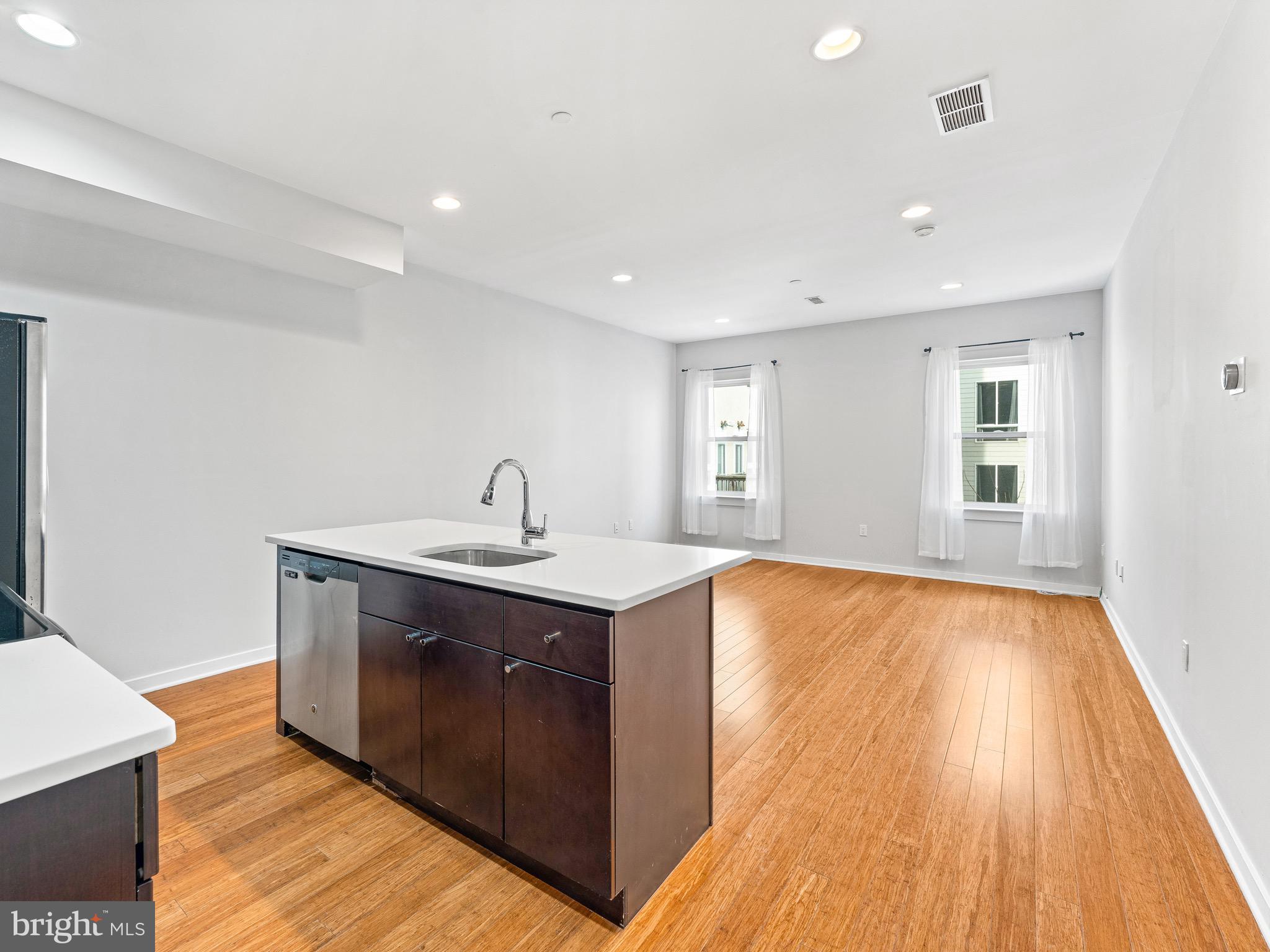 FRANCISVILLE - Residential Lease