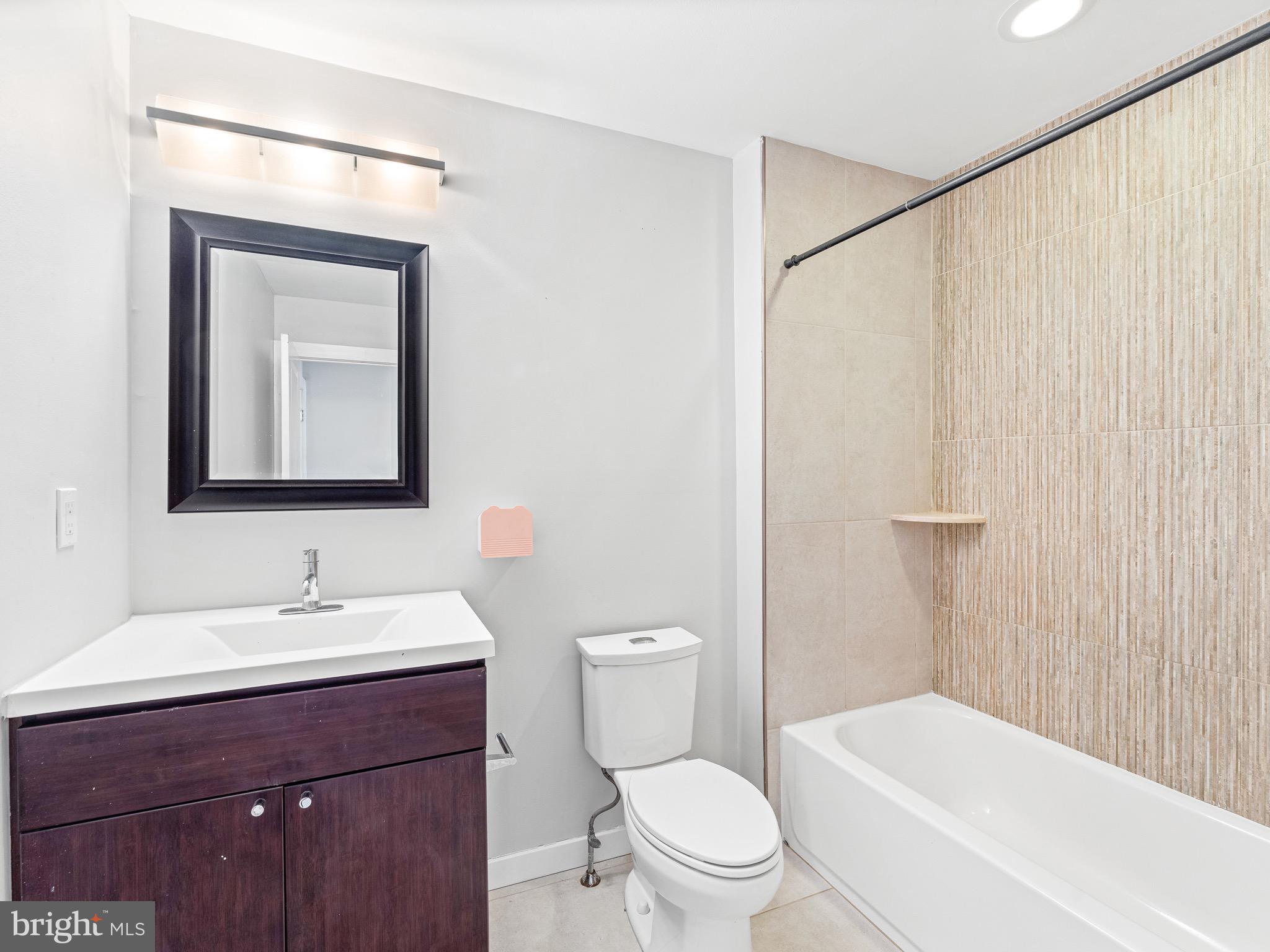 FRANCISVILLE - Residential Lease