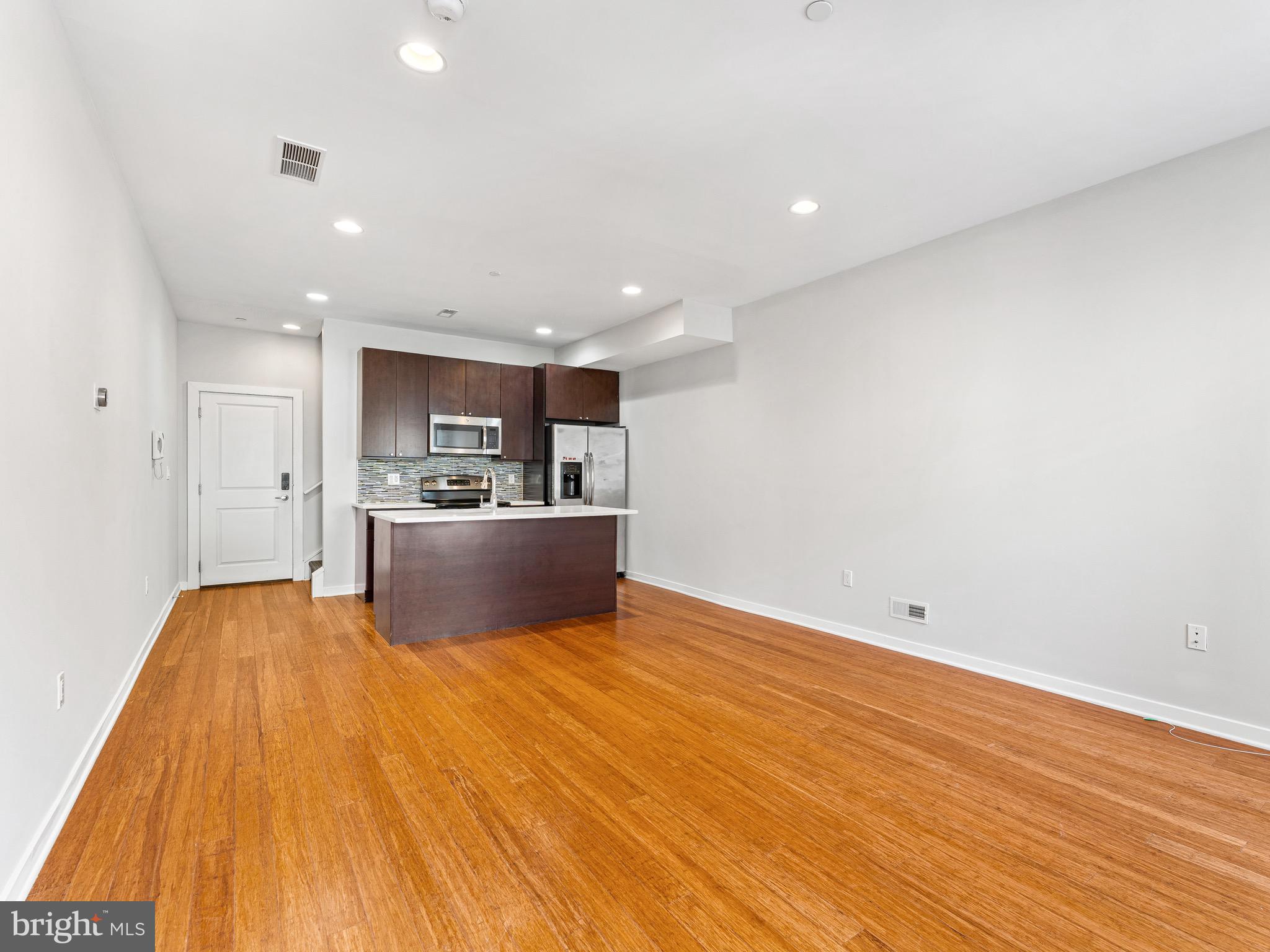 FRANCISVILLE - Residential Lease