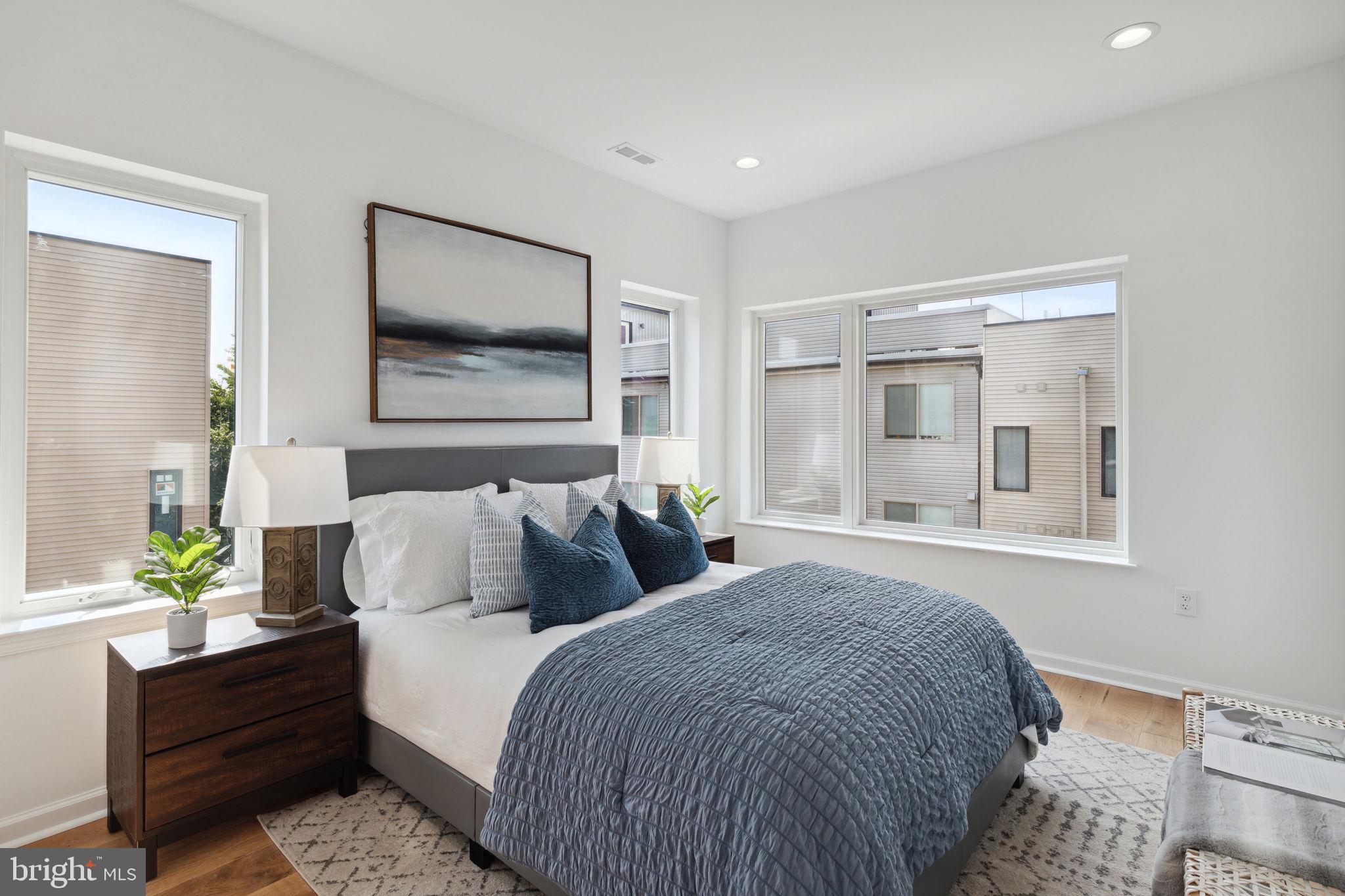 SOUTH KENSINGTON - Residential Lease