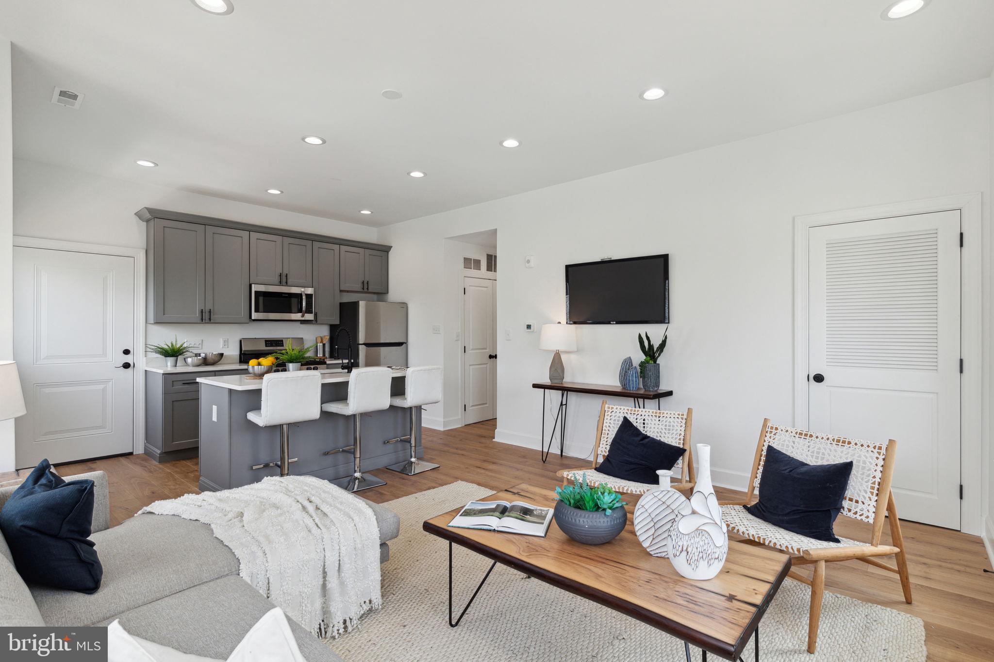 SOUTH KENSINGTON - Residential Lease