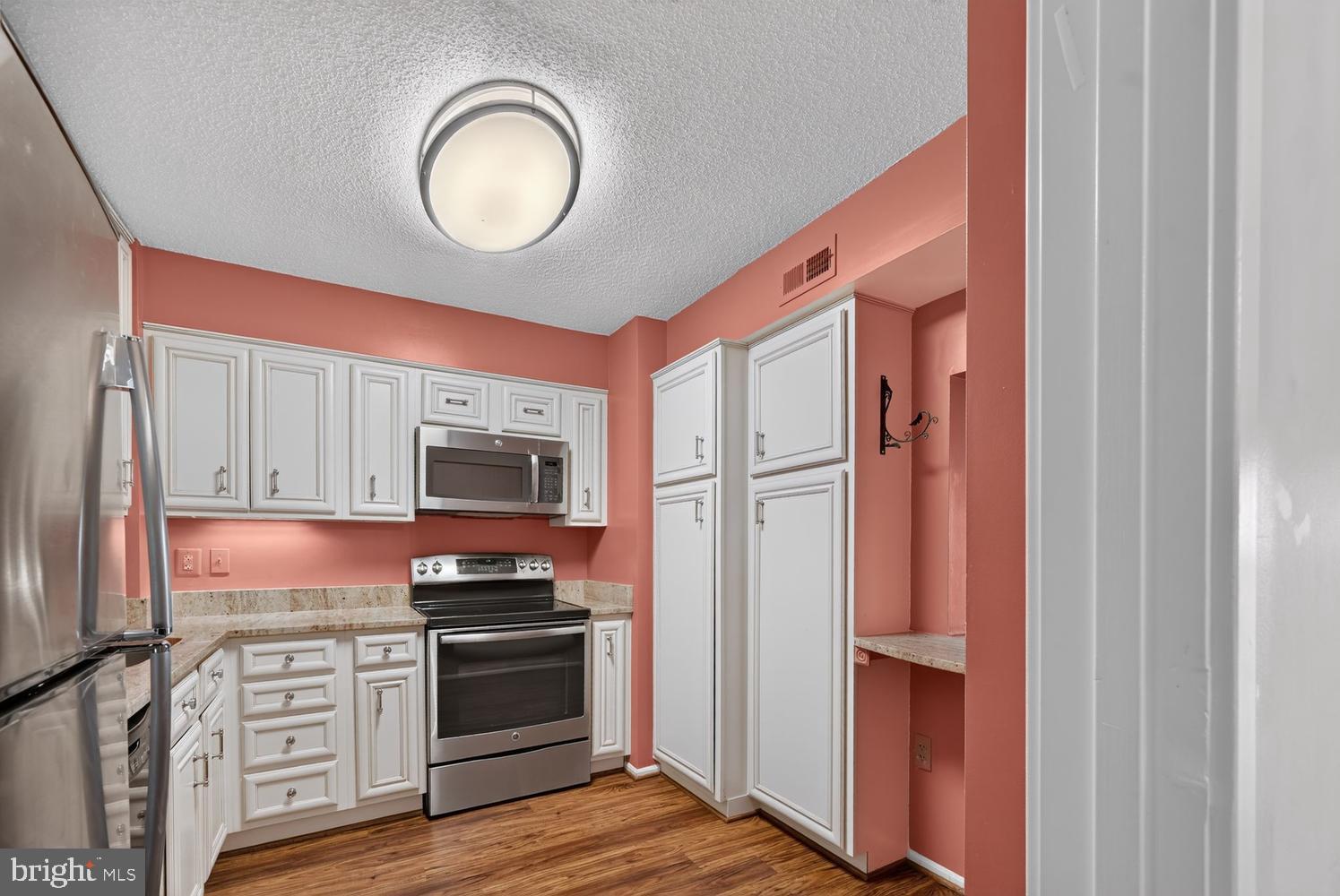 FAIRWAYS NORTH - Residential