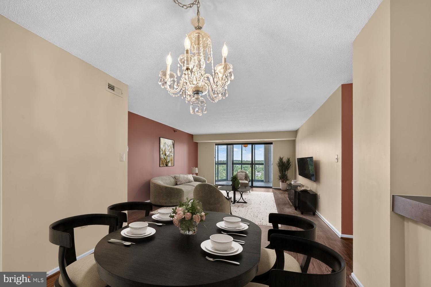 FAIRWAYS NORTH - Residential