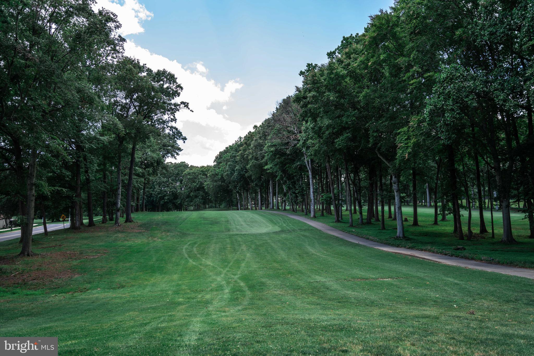 FAIRWAYS NORTH - Residential