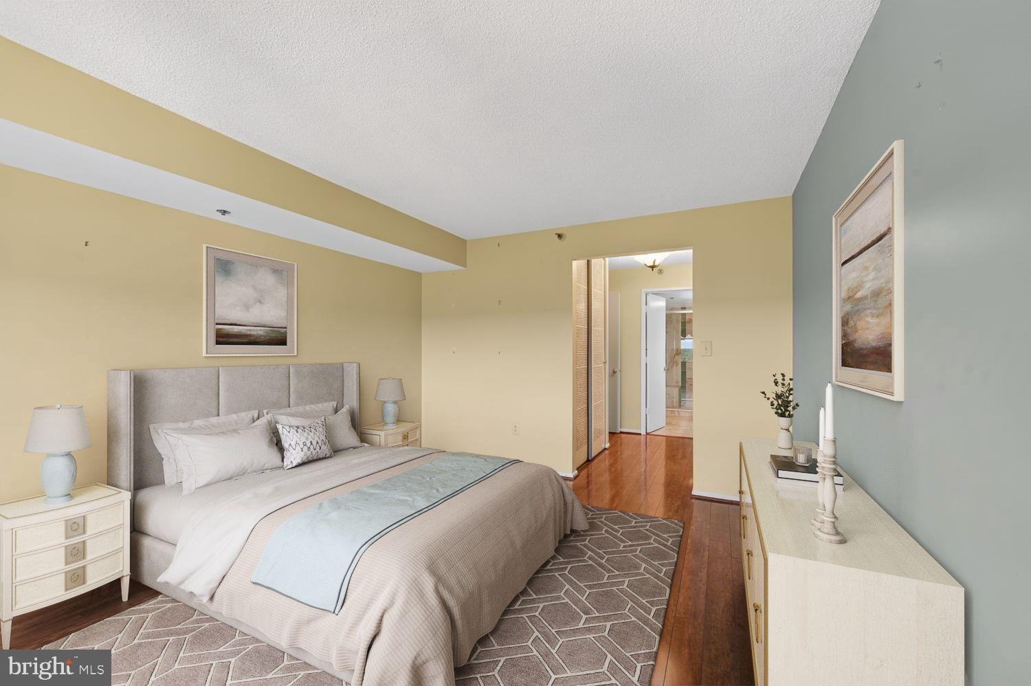 FAIRWAYS NORTH - Residential