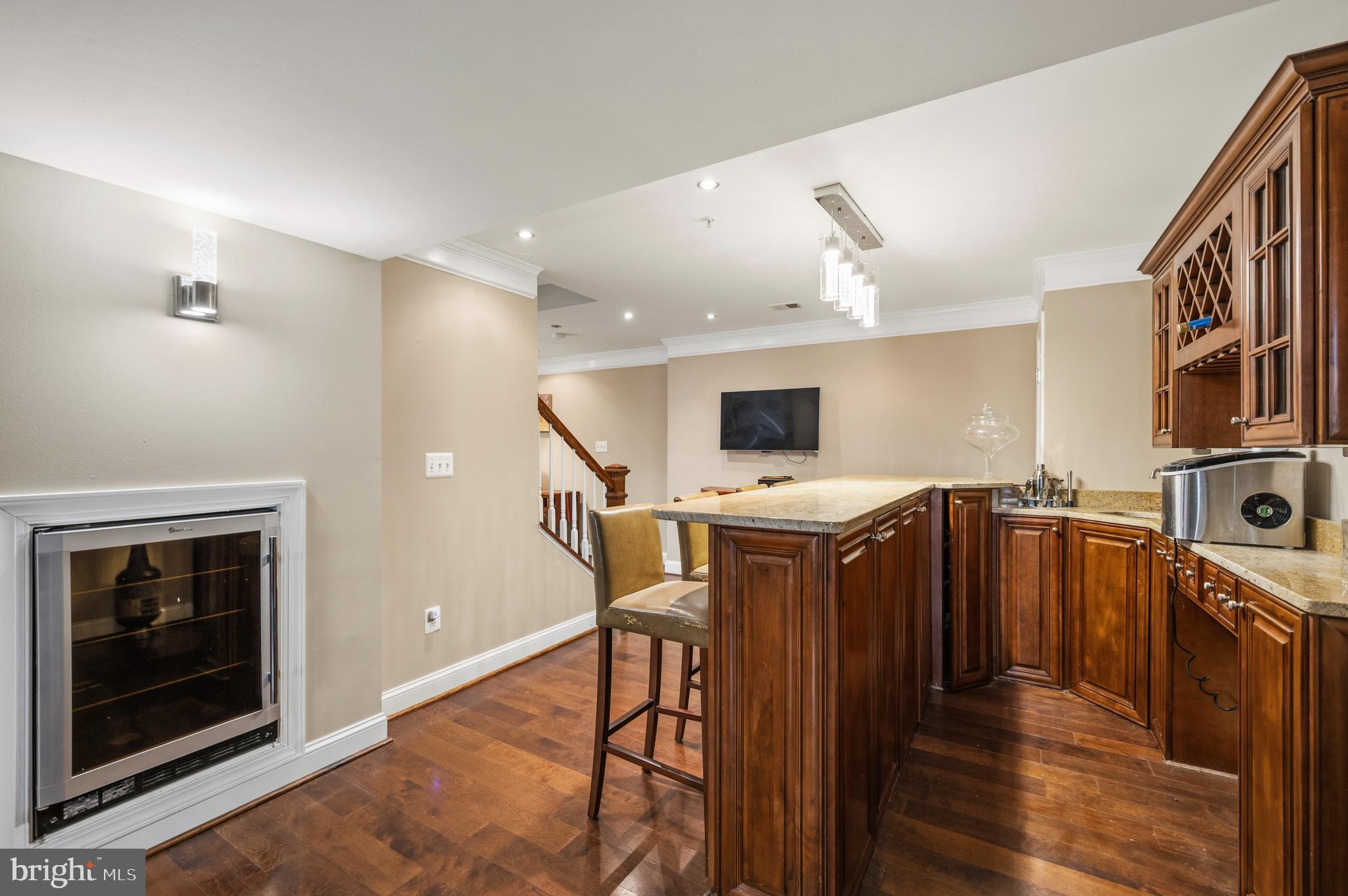 GLENN STATION - Residential
