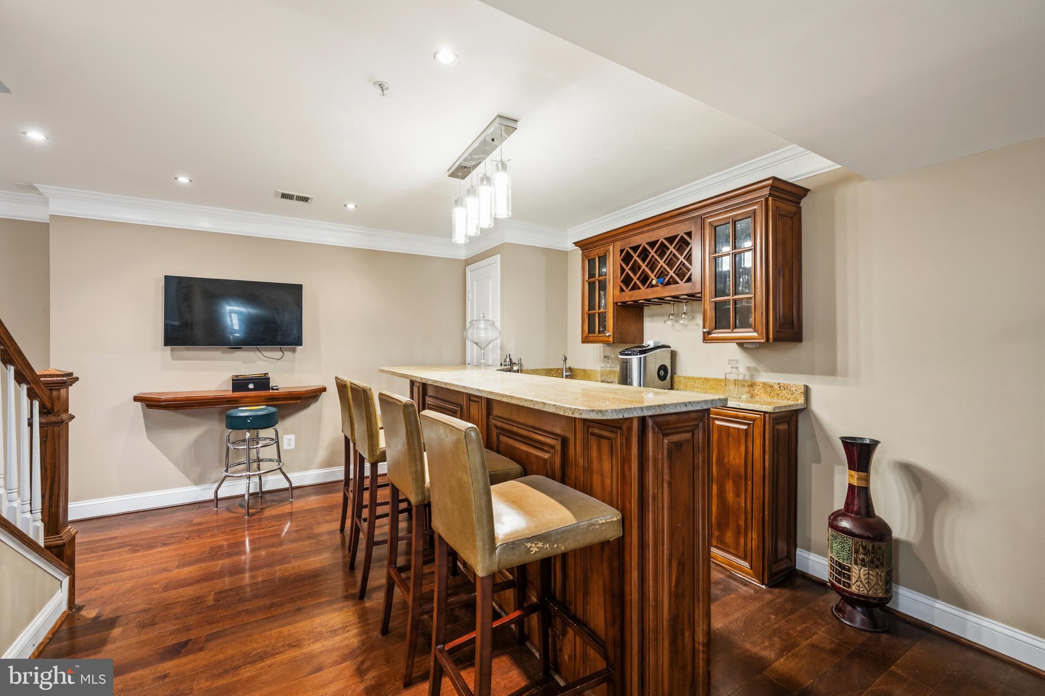 GLENN STATION - Residential
