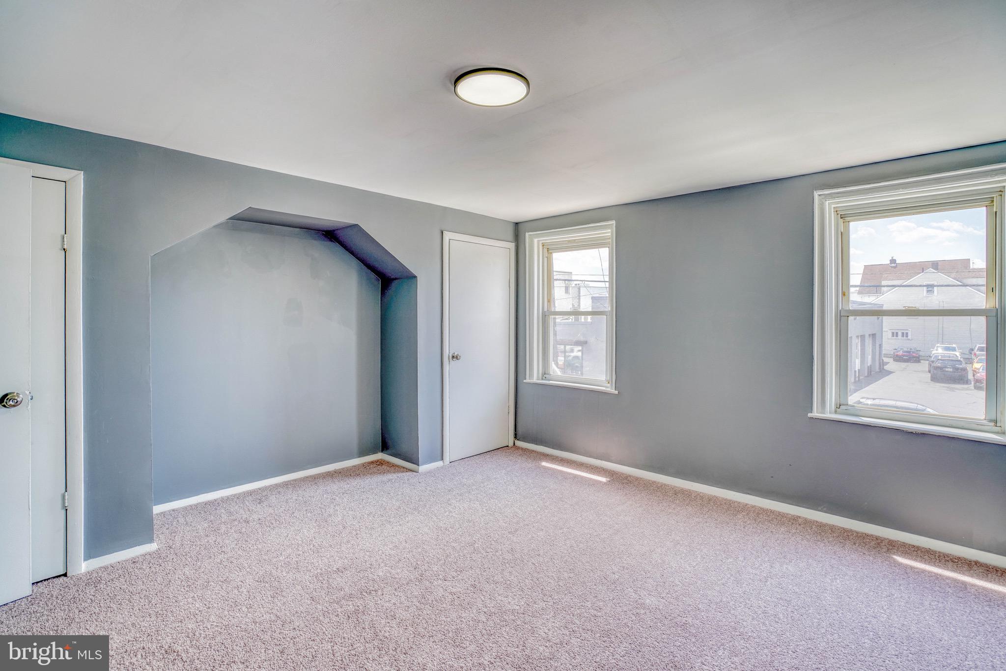 MAYFAIR - Residential