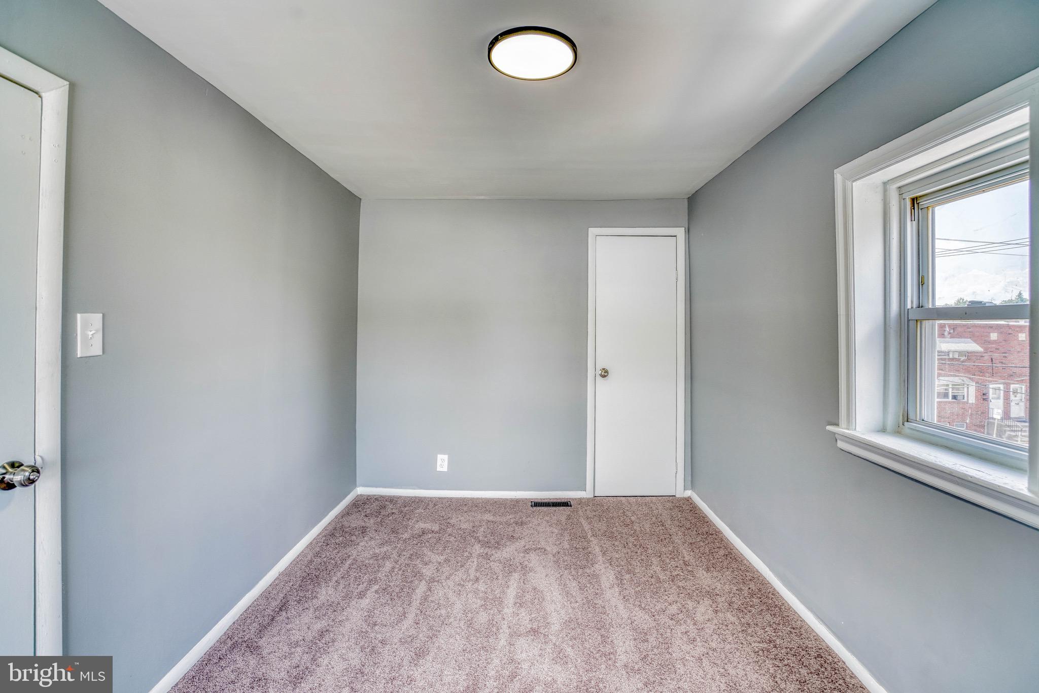 MAYFAIR - Residential