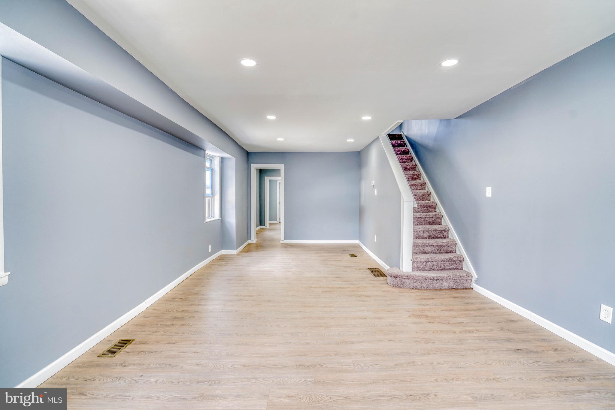 MAYFAIR - Residential