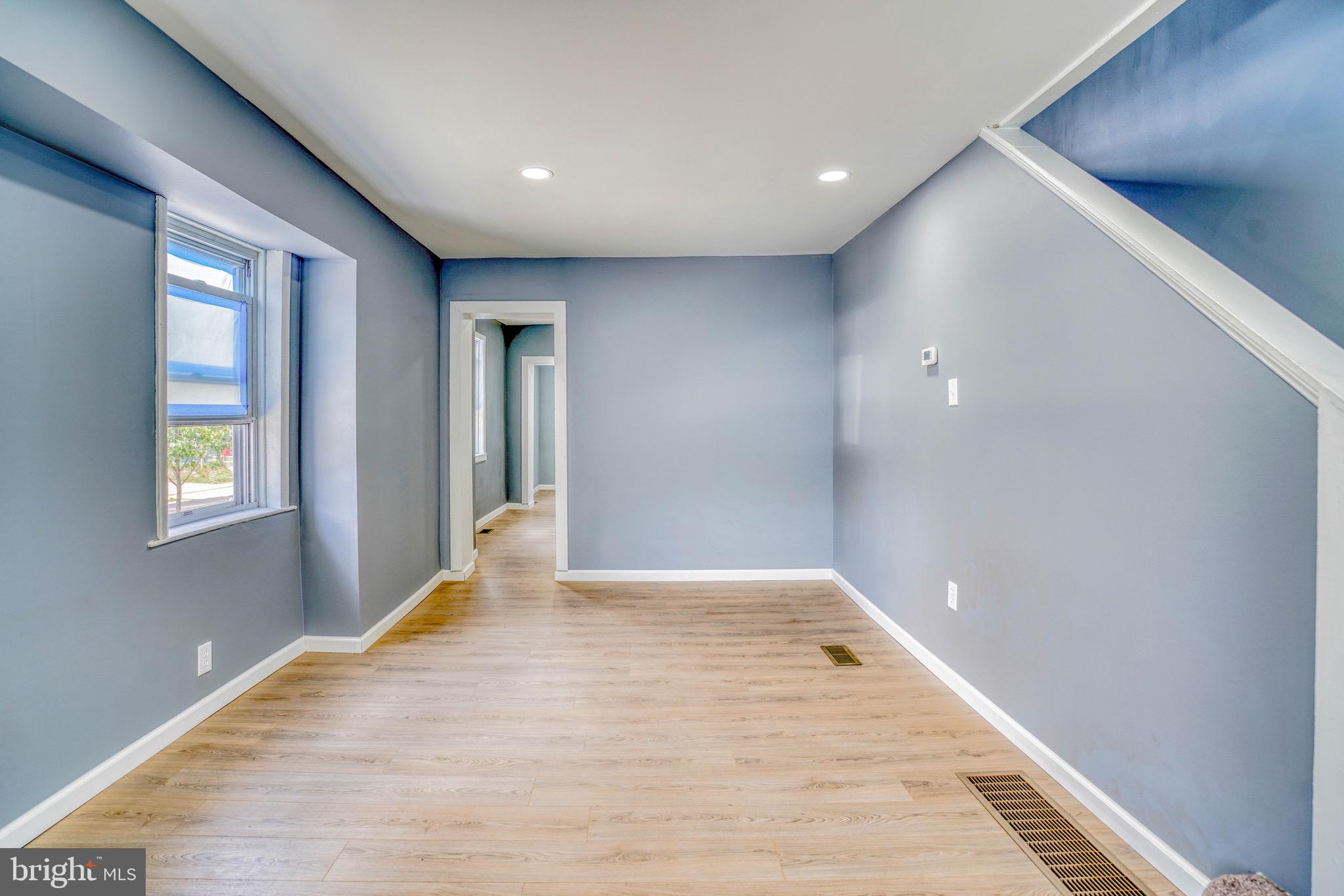 MAYFAIR - Residential