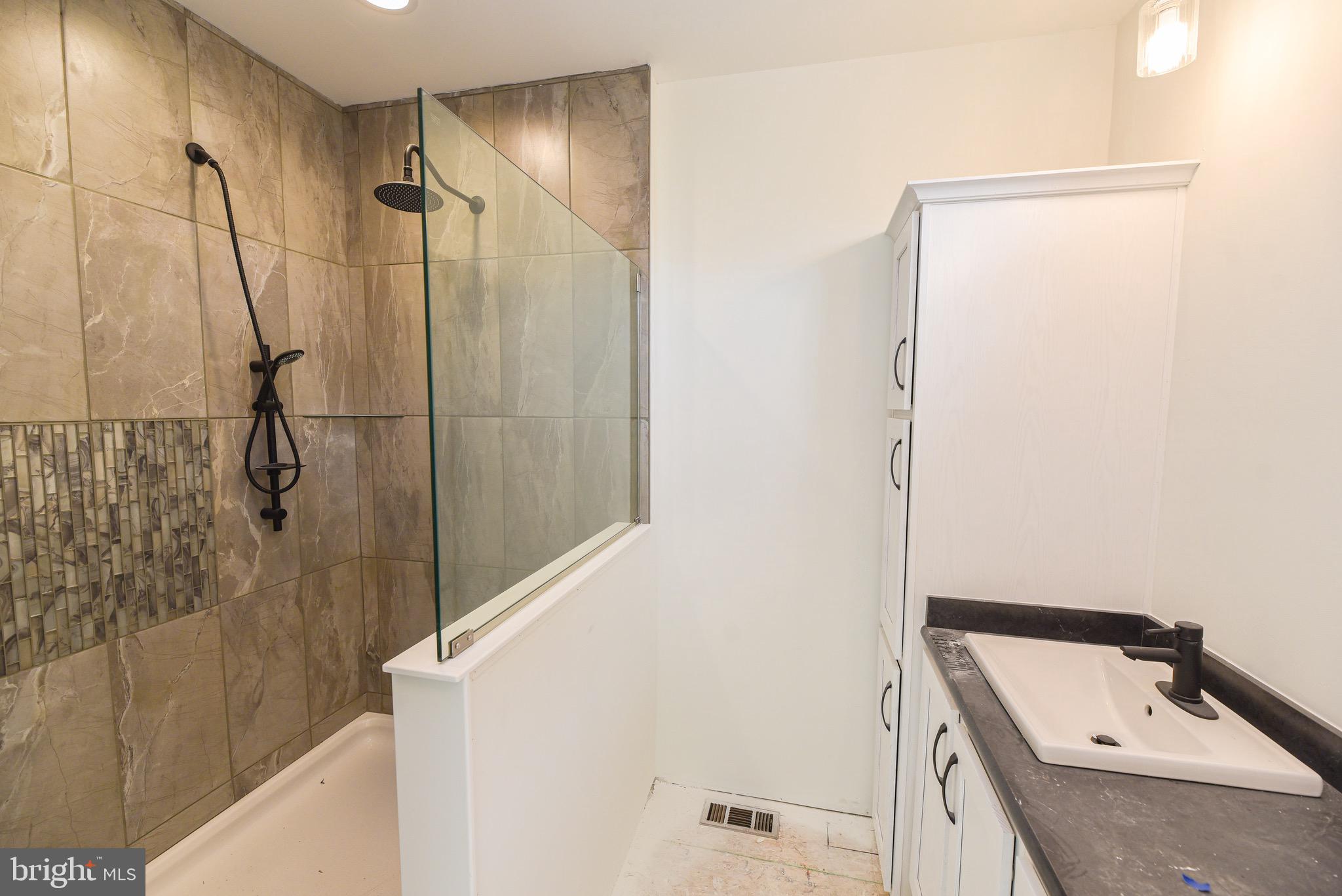 POTNETS BAYSIDE - Residential