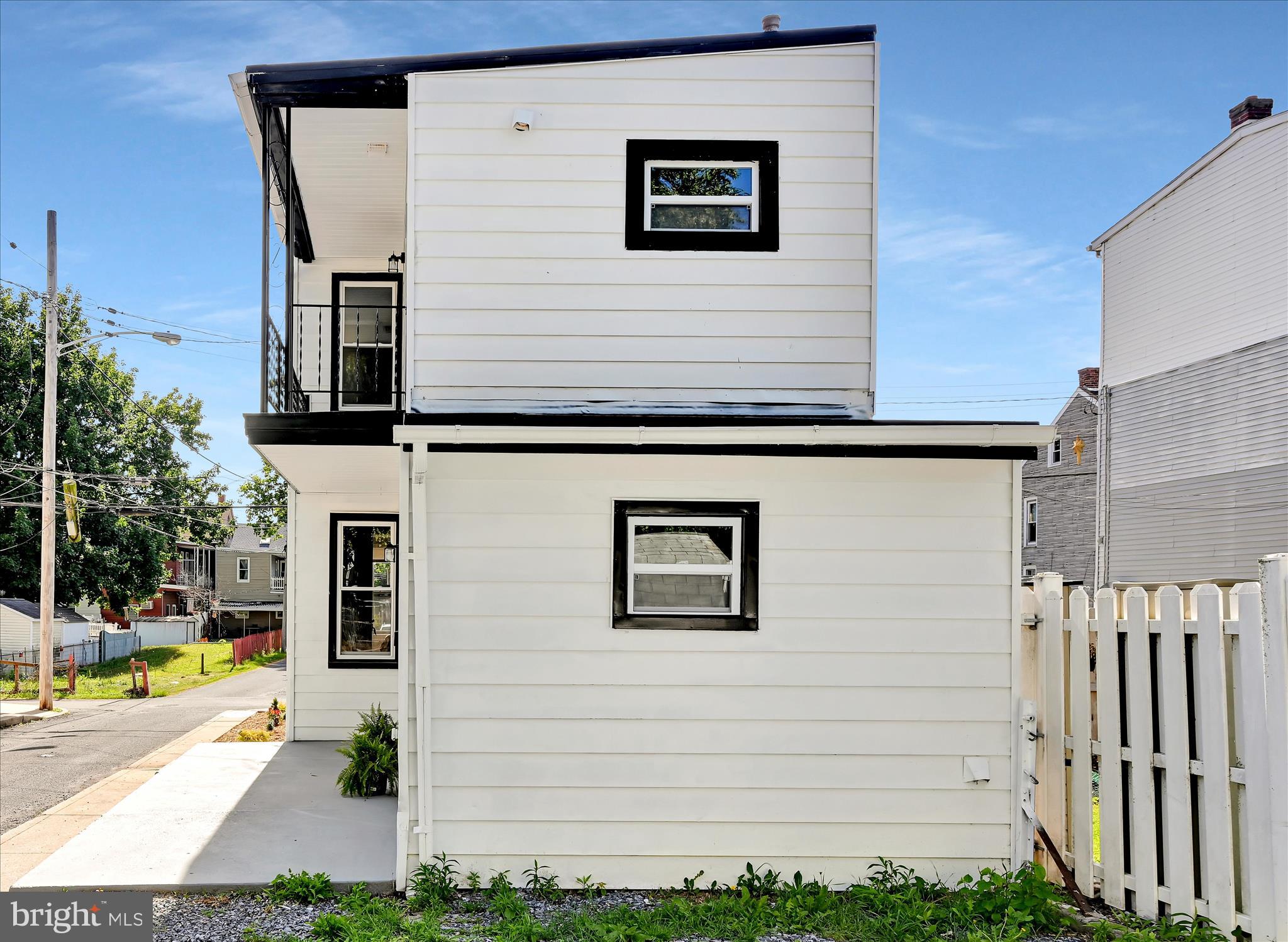 LEBANON CITY - Residential