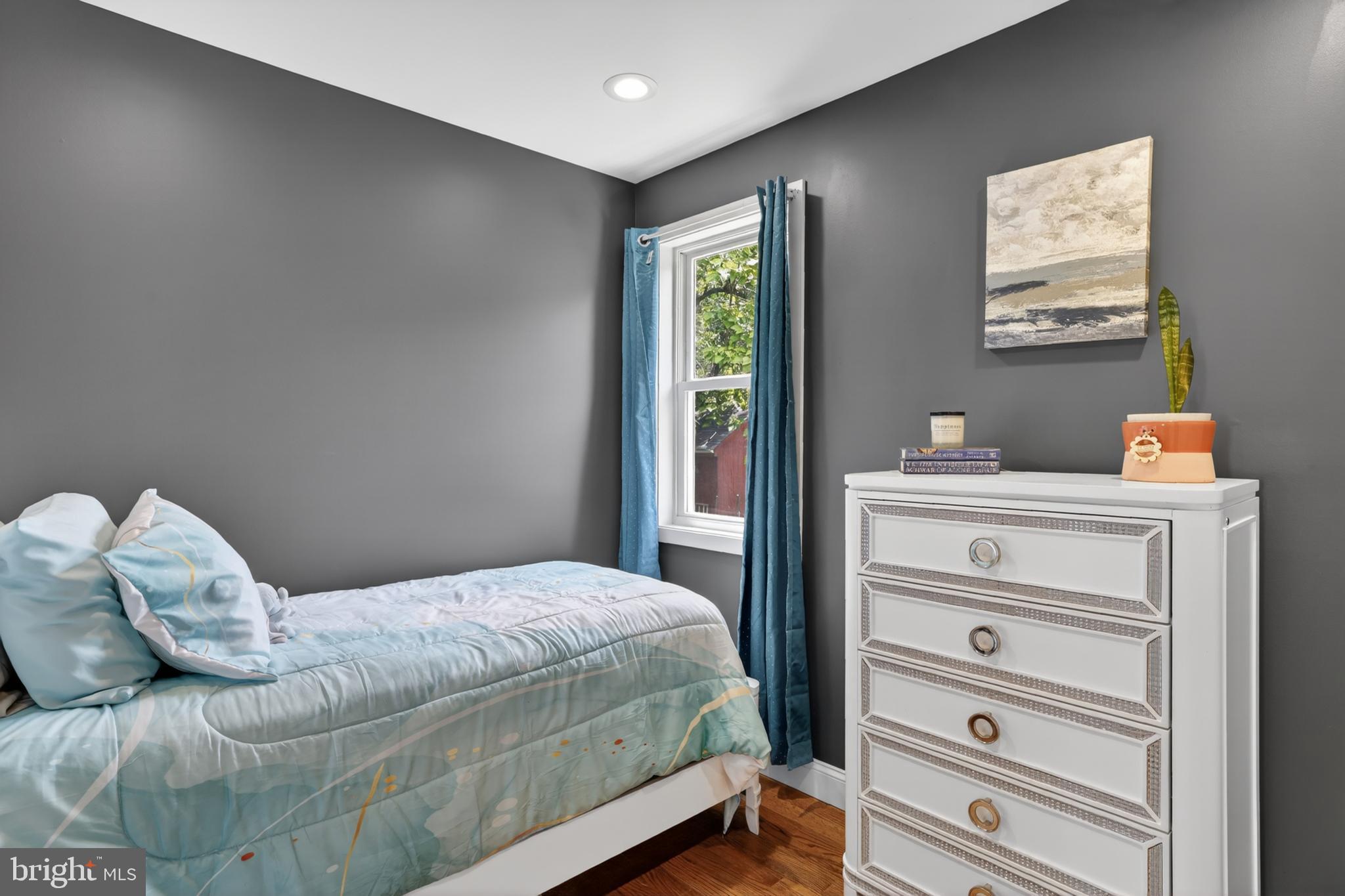 WEST FAIRMOUNT - Residential