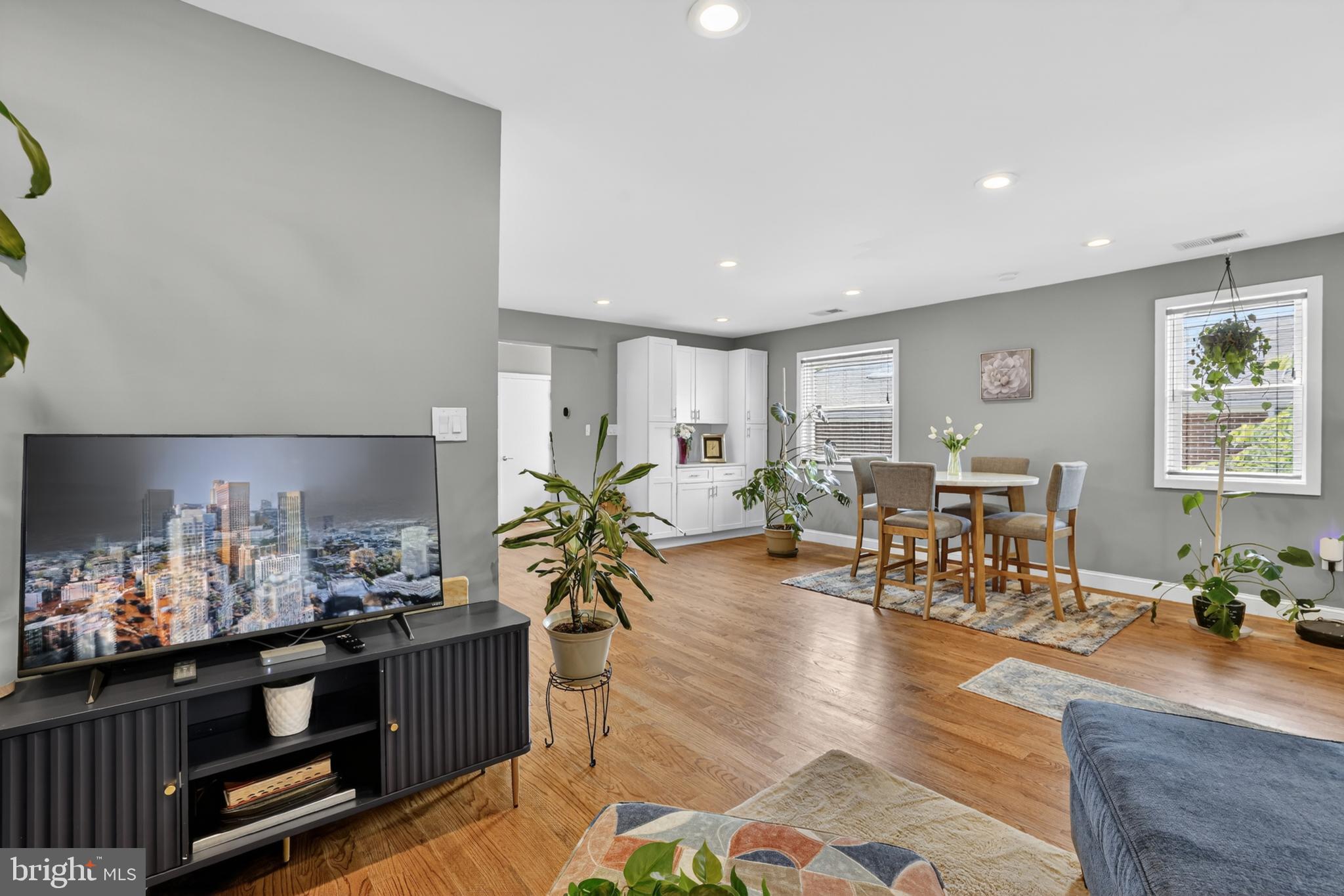 WEST FAIRMOUNT - Residential