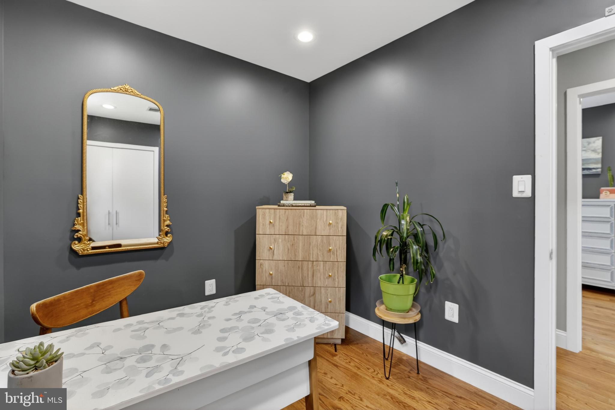 WEST FAIRMOUNT - Residential