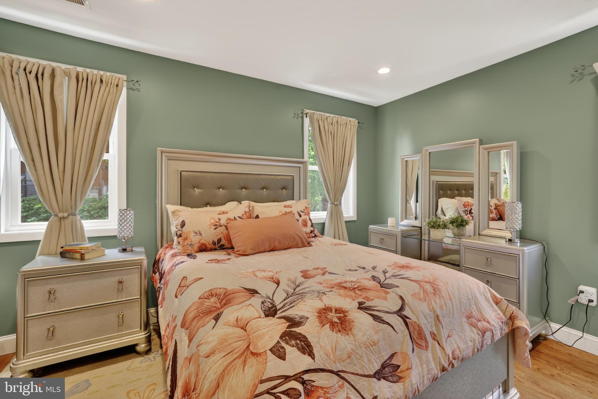 WEST FAIRMOUNT - Residential
