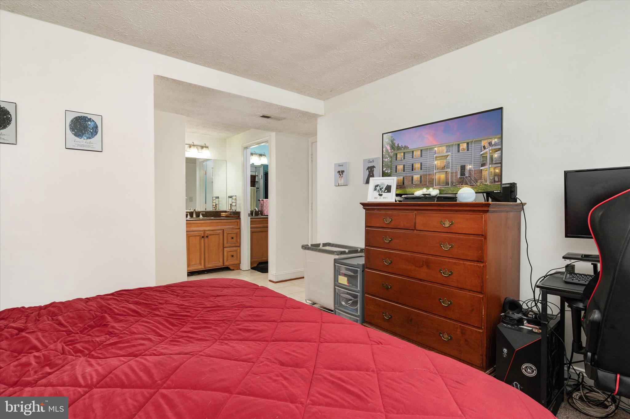 CHESTERFIELD GARDEN CONDOMINIUM - Residential