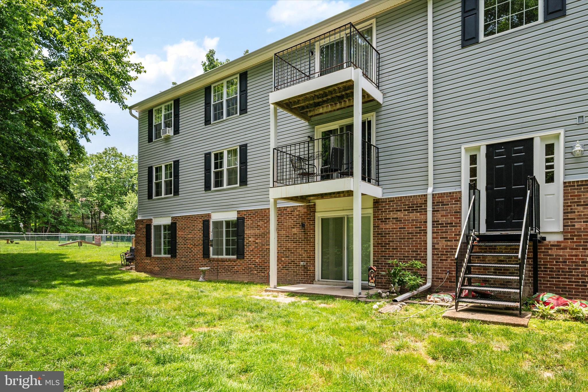 CHESTERFIELD GARDEN CONDOMINIUM - Residential